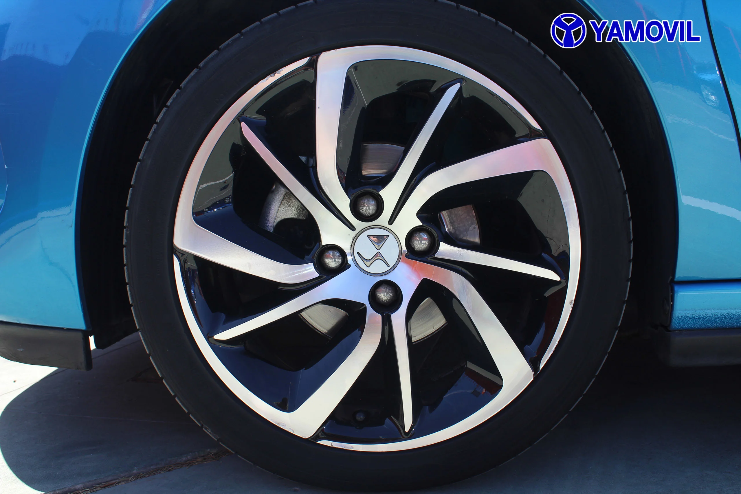 DS Ds3 BlueHDi 100 SANDS Style 73 kW (99 CV) - Foto 12