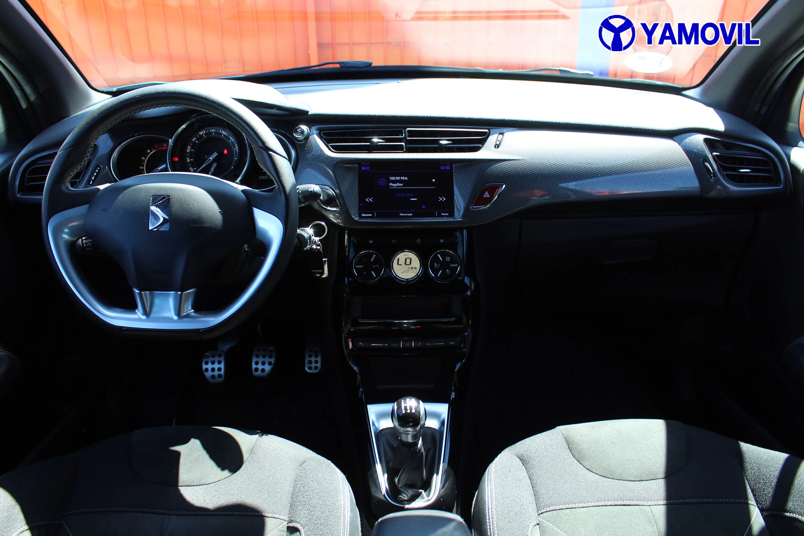 DS Ds3 BlueHDi 100 SANDS Style 73 kW (99 CV) - Foto 19