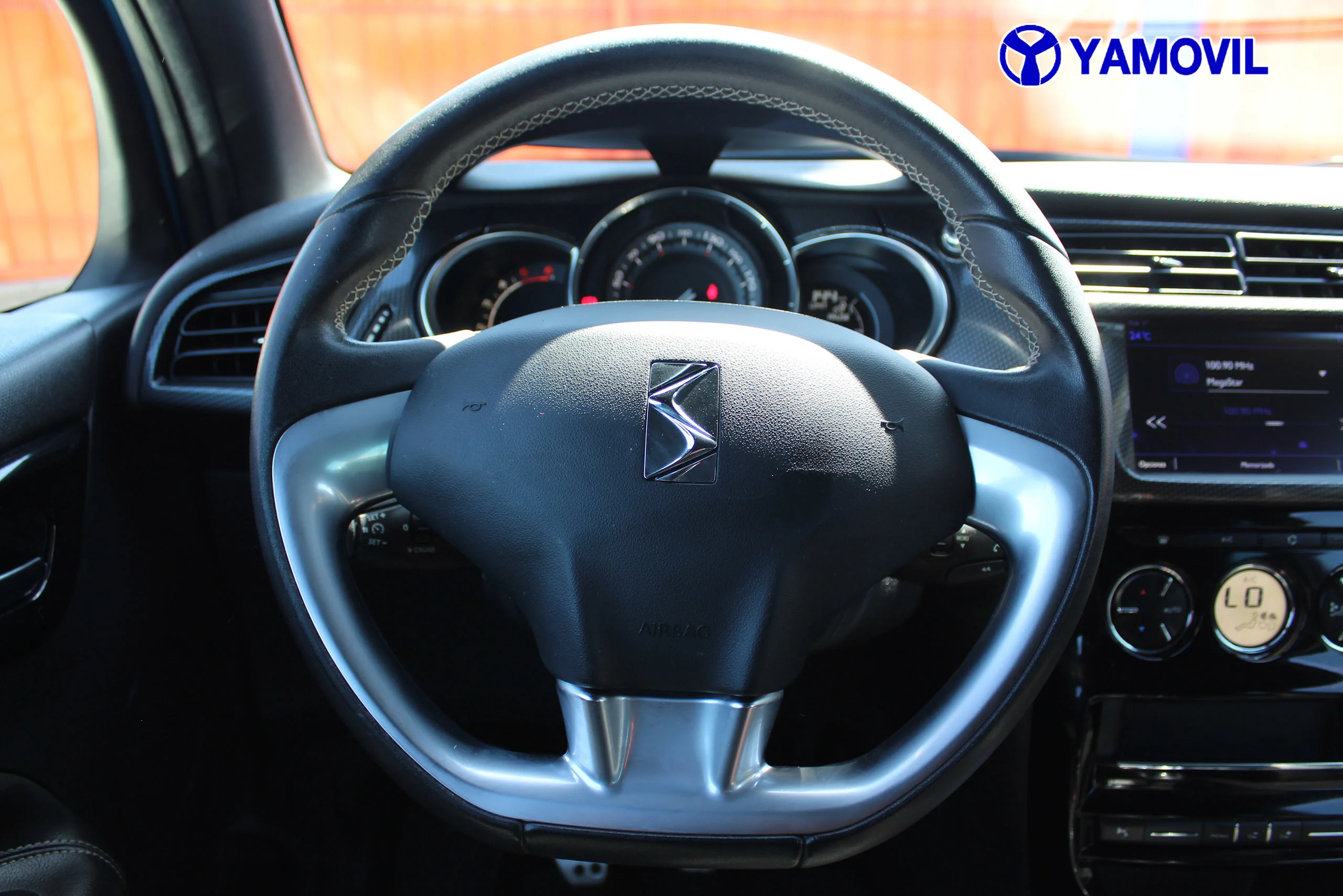 DS Ds3 BlueHDi 100 SANDS Style 73 kW (99 CV) - Foto 20
