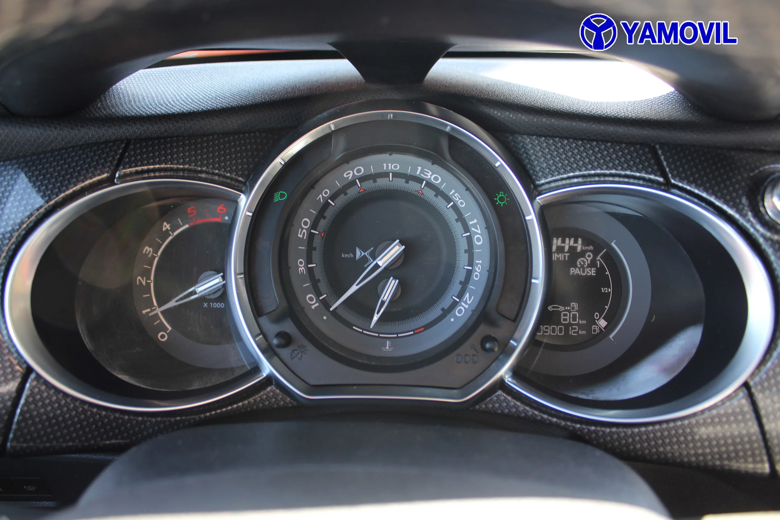 DS Ds3 BlueHDi 100 SANDS Style 73 kW (99 CV) - Foto 21