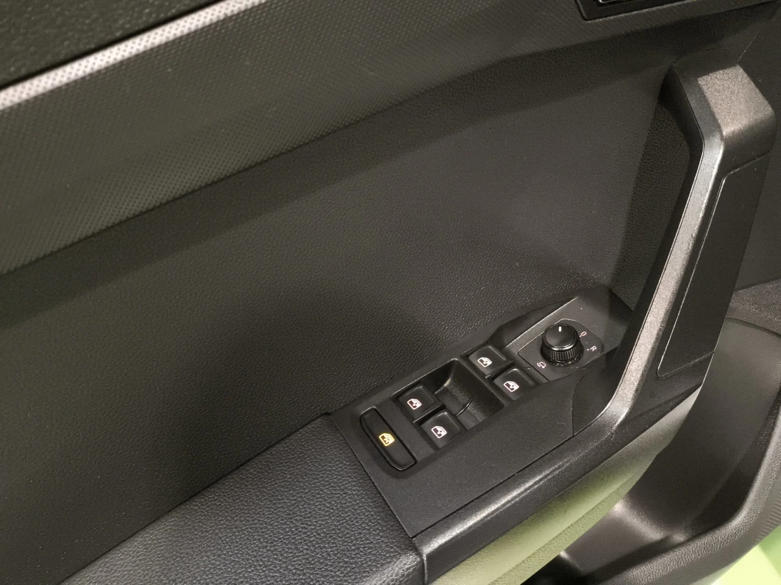 Seat Arona 1.0 TSI Ecomotive SANDS Style 70 kW (95 CV) - Foto 10