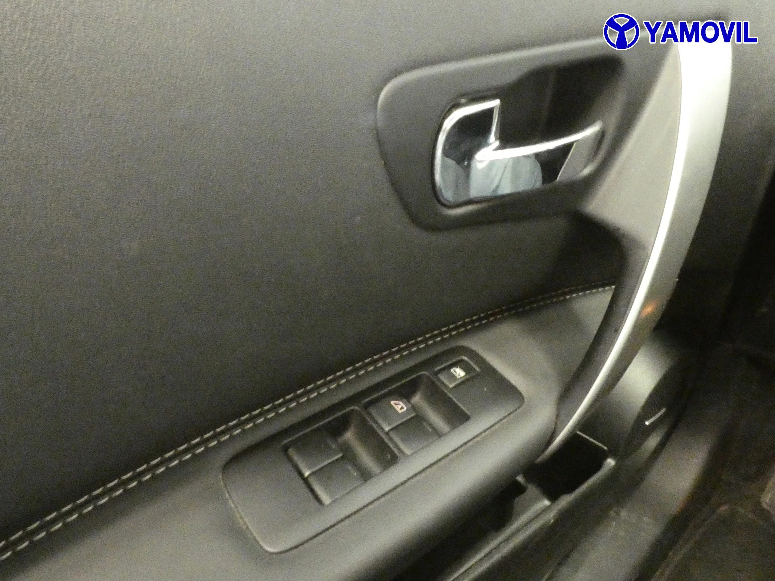Nissan Qashqai 1.6 DCi TEKNA PREMIUM MAN 4x2 - Foto 48
