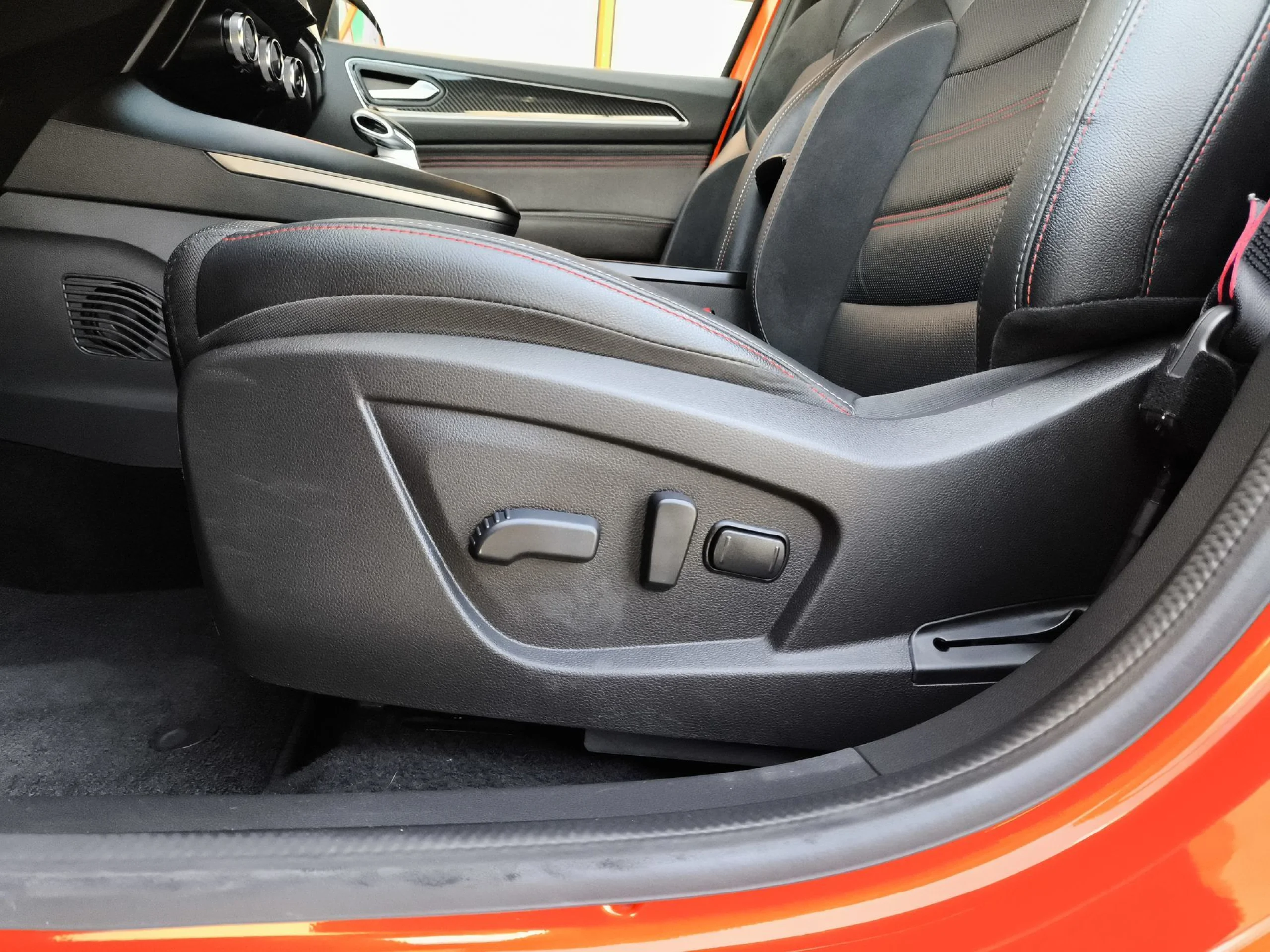 Renault Arkana RS Line E-Tech Híbrido 107 kW (145 CV) - Foto 9