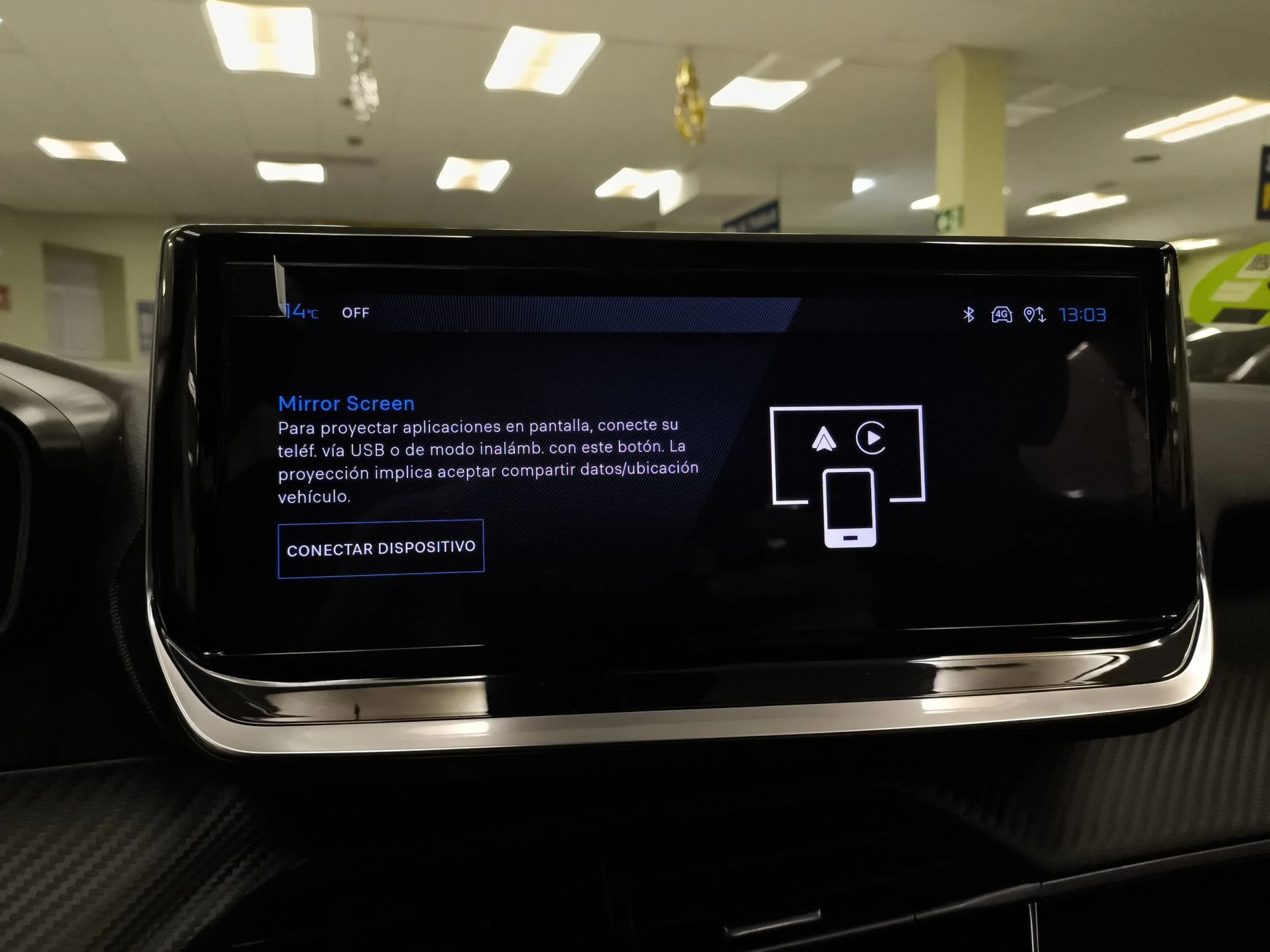 Peugeot 2008 PureTech 100 SANDS Allure 75 kW (100 CV) - Foto 16