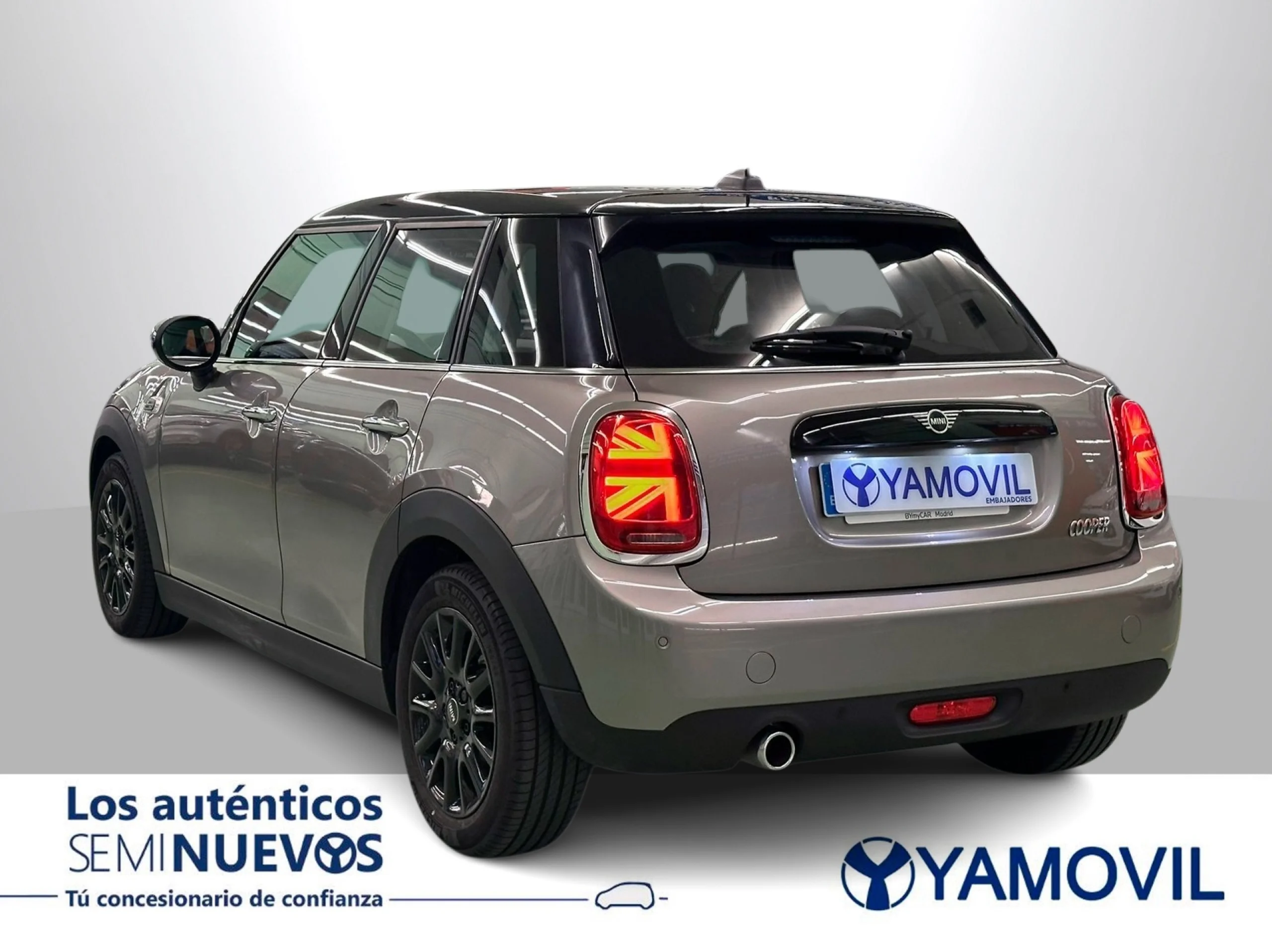 MINI MINI 5 Puertas Cooper 100 kW (136 CV) - Foto 4