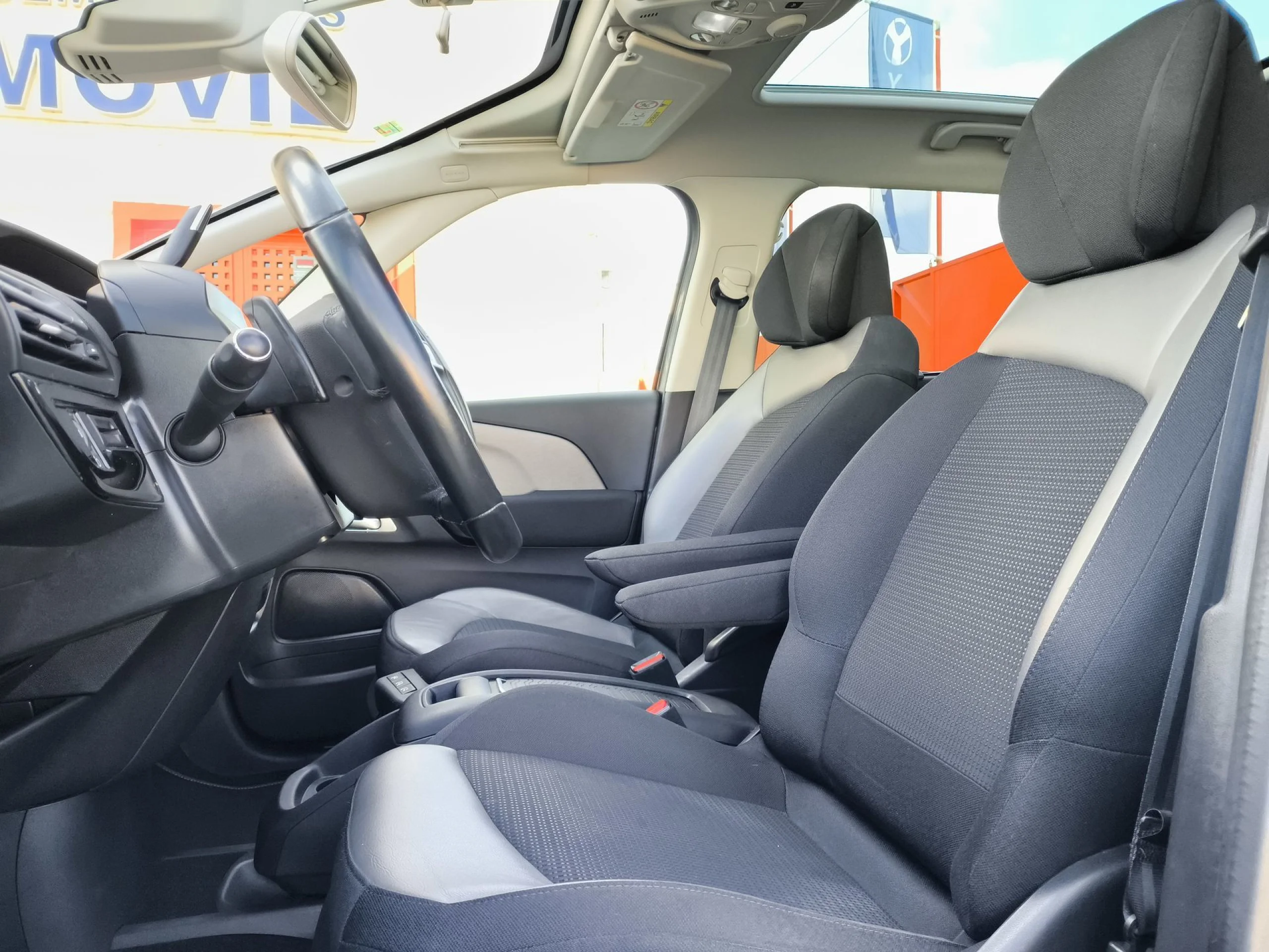 Citroen Grand C4 Spacetourer BlueHDi 130 Shine EAT8 96 kW (130 CV) - Foto 8