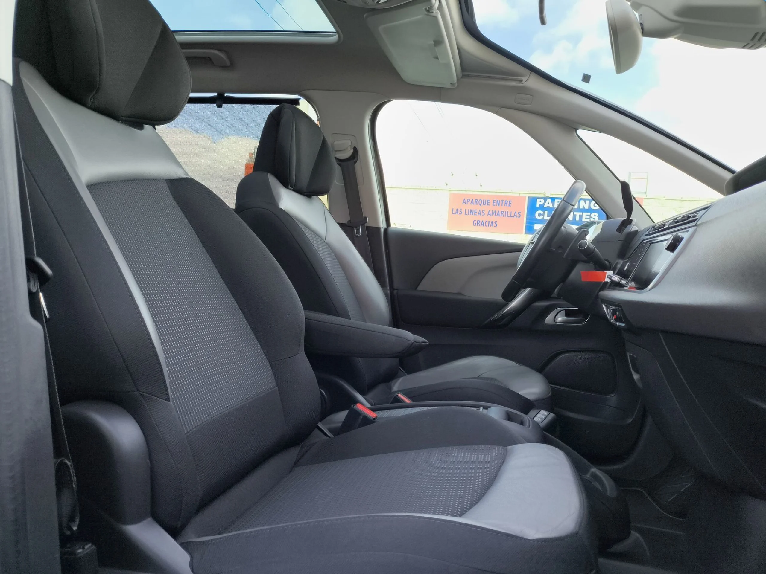 Citroen Grand C4 Spacetourer BlueHDi 130 Shine EAT8 96 kW (130 CV) - Foto 23