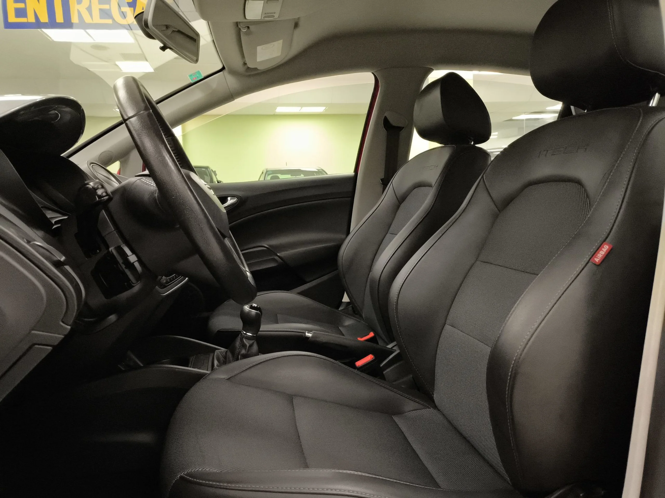 Seat Ibiza 1.2 TSI Style ITech 30 Aniversario 63 kW (85 CV) - Foto 8