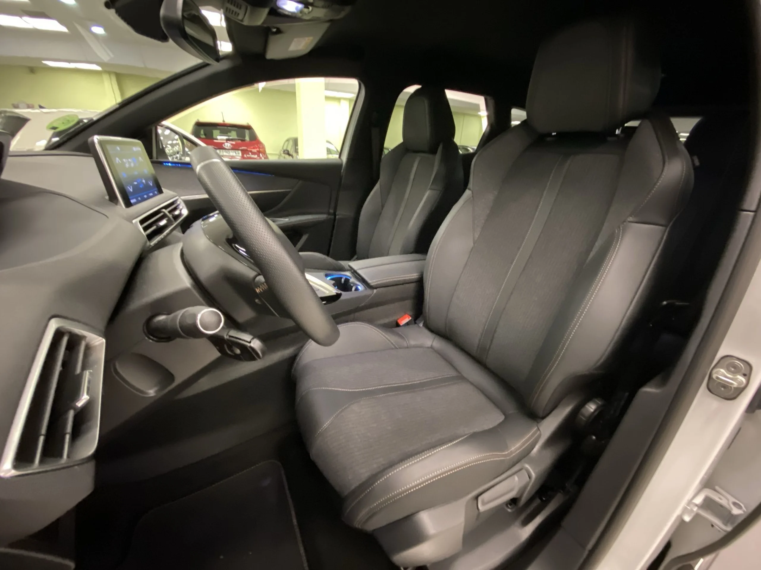 Peugeot 3008 SUV PureTech 130 SANDS GT Line 96 kW (130 CV) - Foto 8
