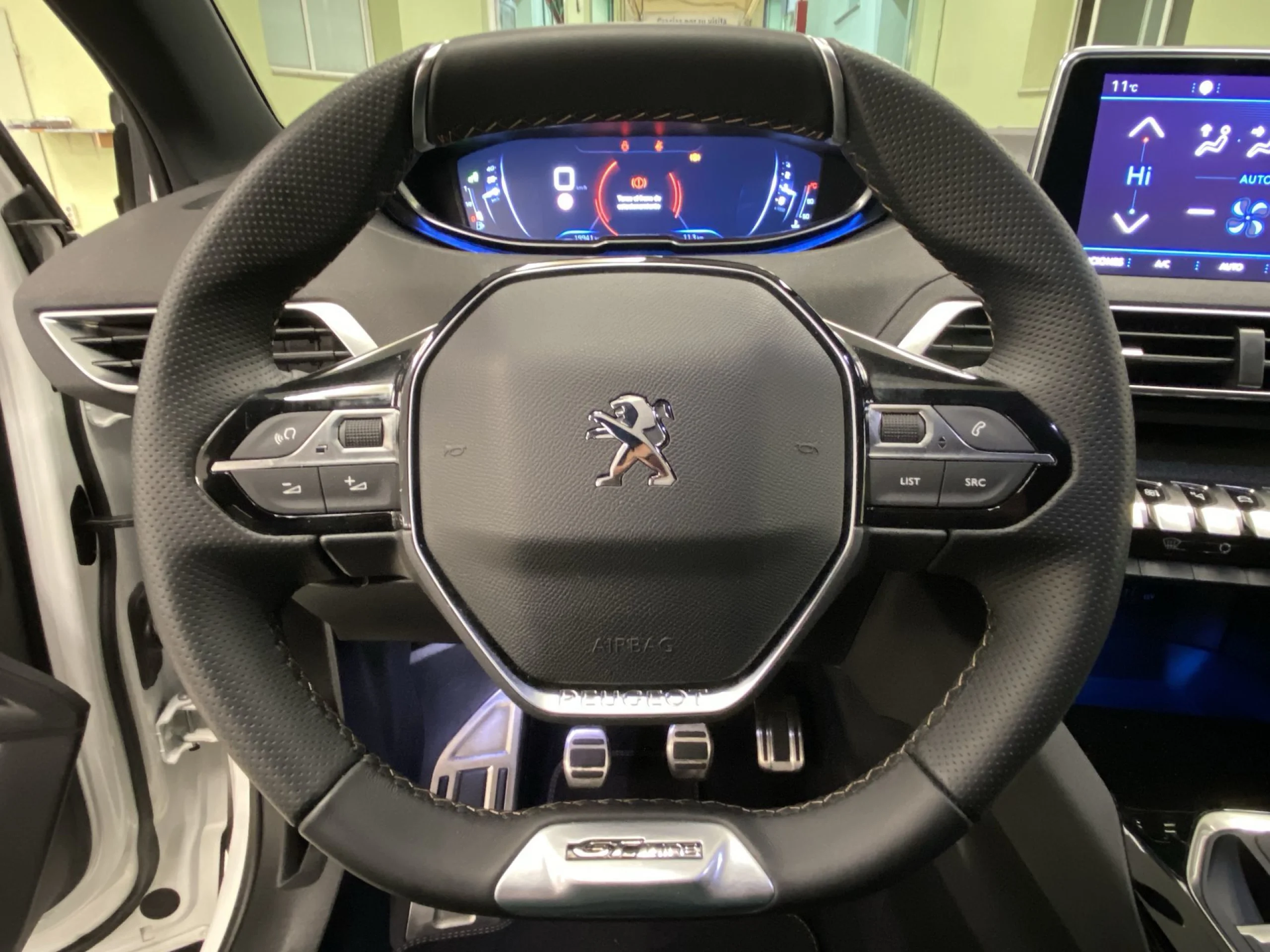 Peugeot 3008 SUV PureTech 130 SANDS GT Line 96 kW (130 CV) - Foto 11