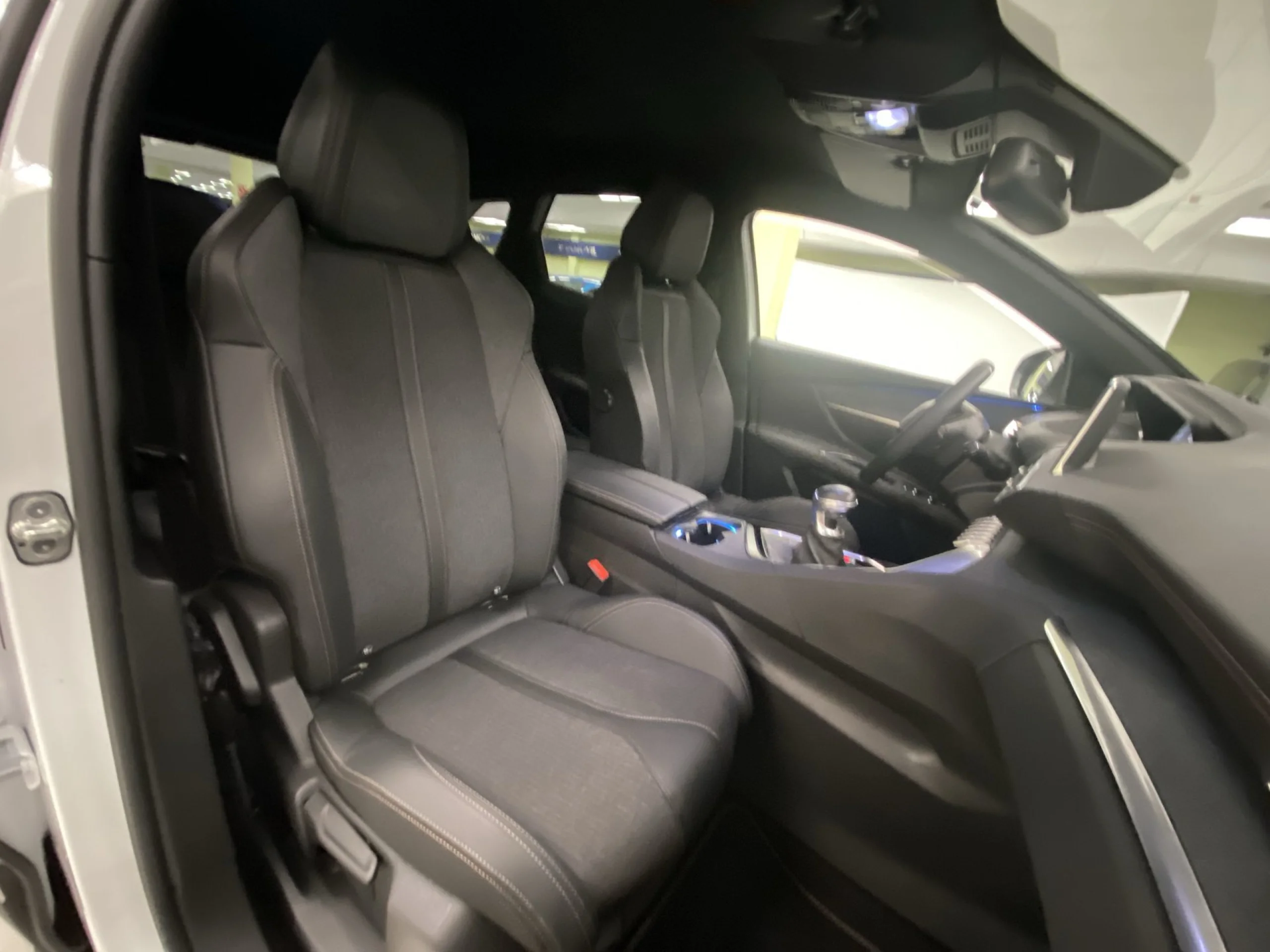 Peugeot 3008 SUV PureTech 130 SANDS GT Line 96 kW (130 CV) - Foto 21