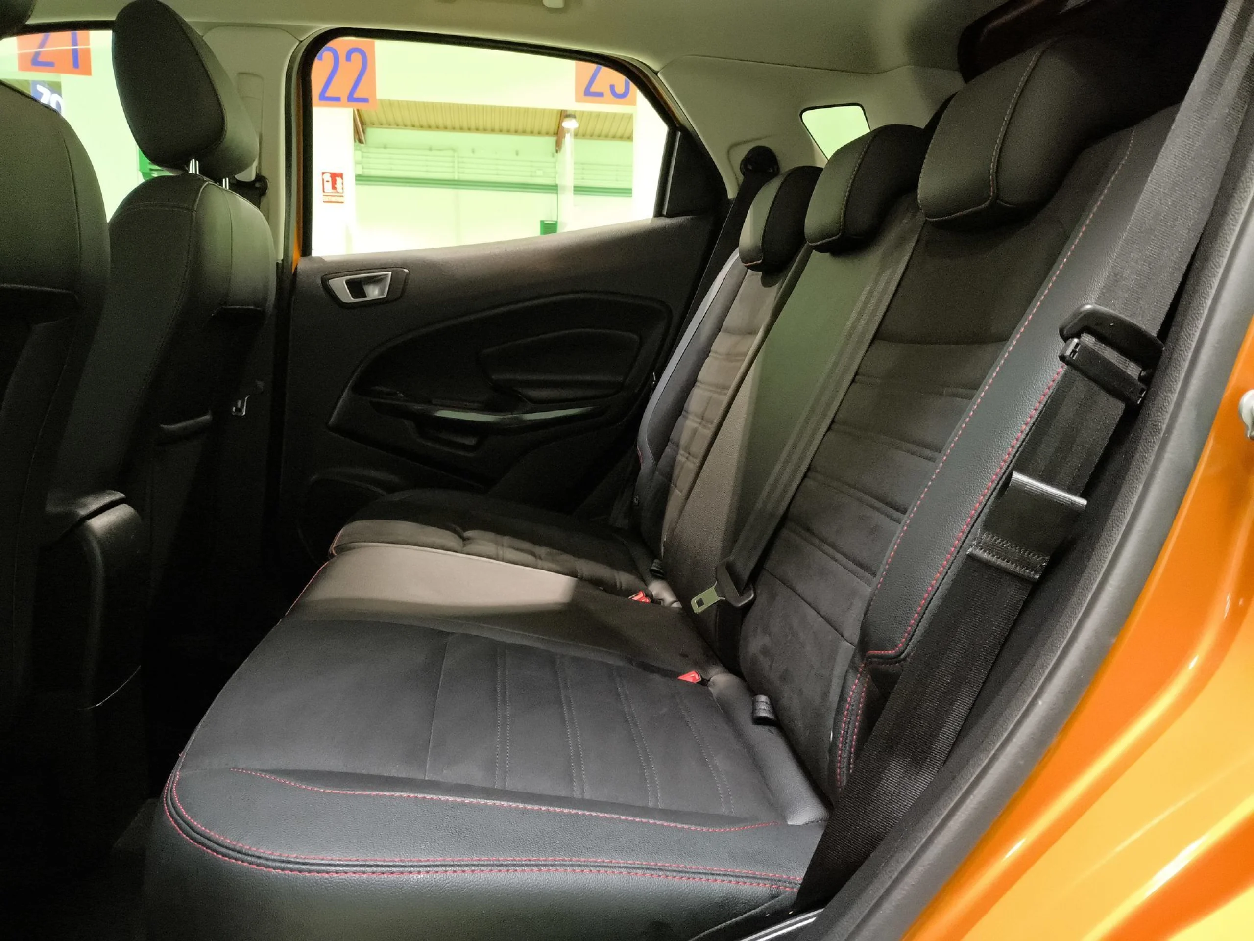 Ford Ecosport 1.0 EcoBoost SANDS ST Line Auto 92 kW (125 CV) - Foto 19