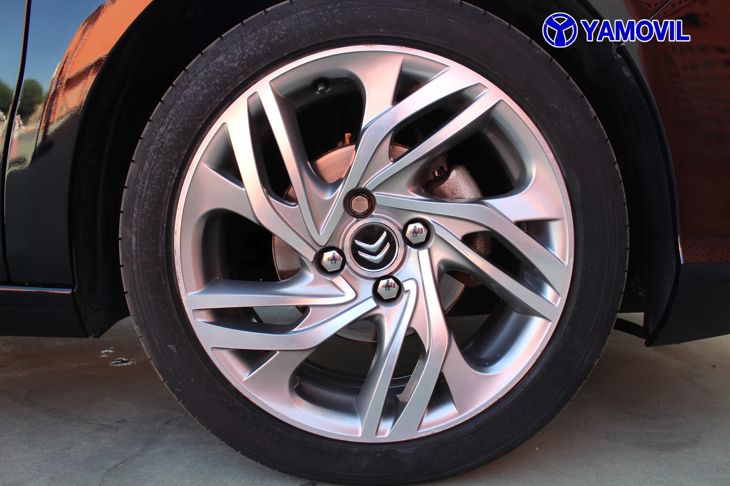 Citroen C4 1.6 HDI Collection 68 kW (92 CV) - Foto 9