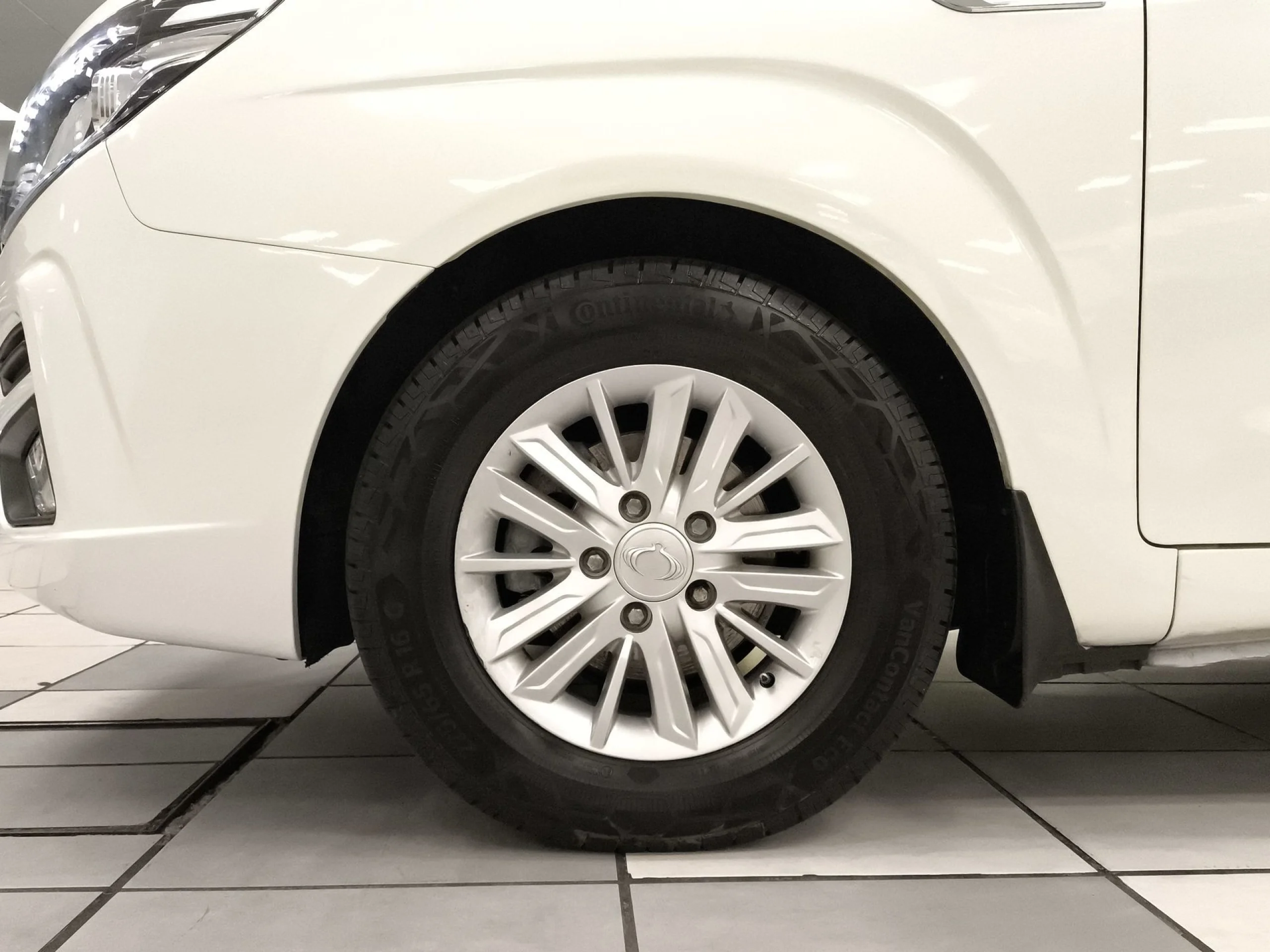 SsangYong Rodius D22T Line 131 kW (178 CV) - Foto 7