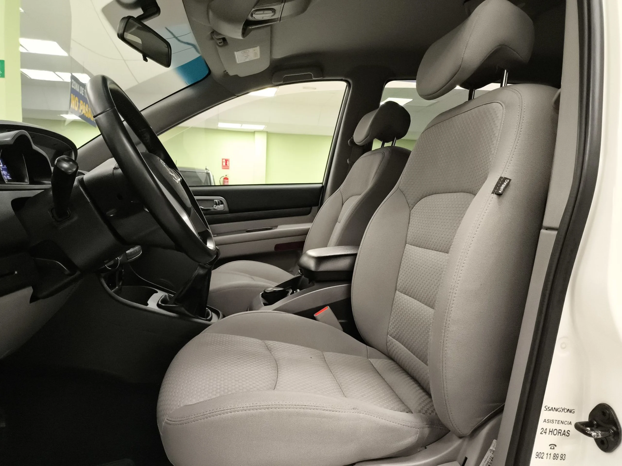 SsangYong Rodius D22T Line 131 kW (178 CV) - Foto 8