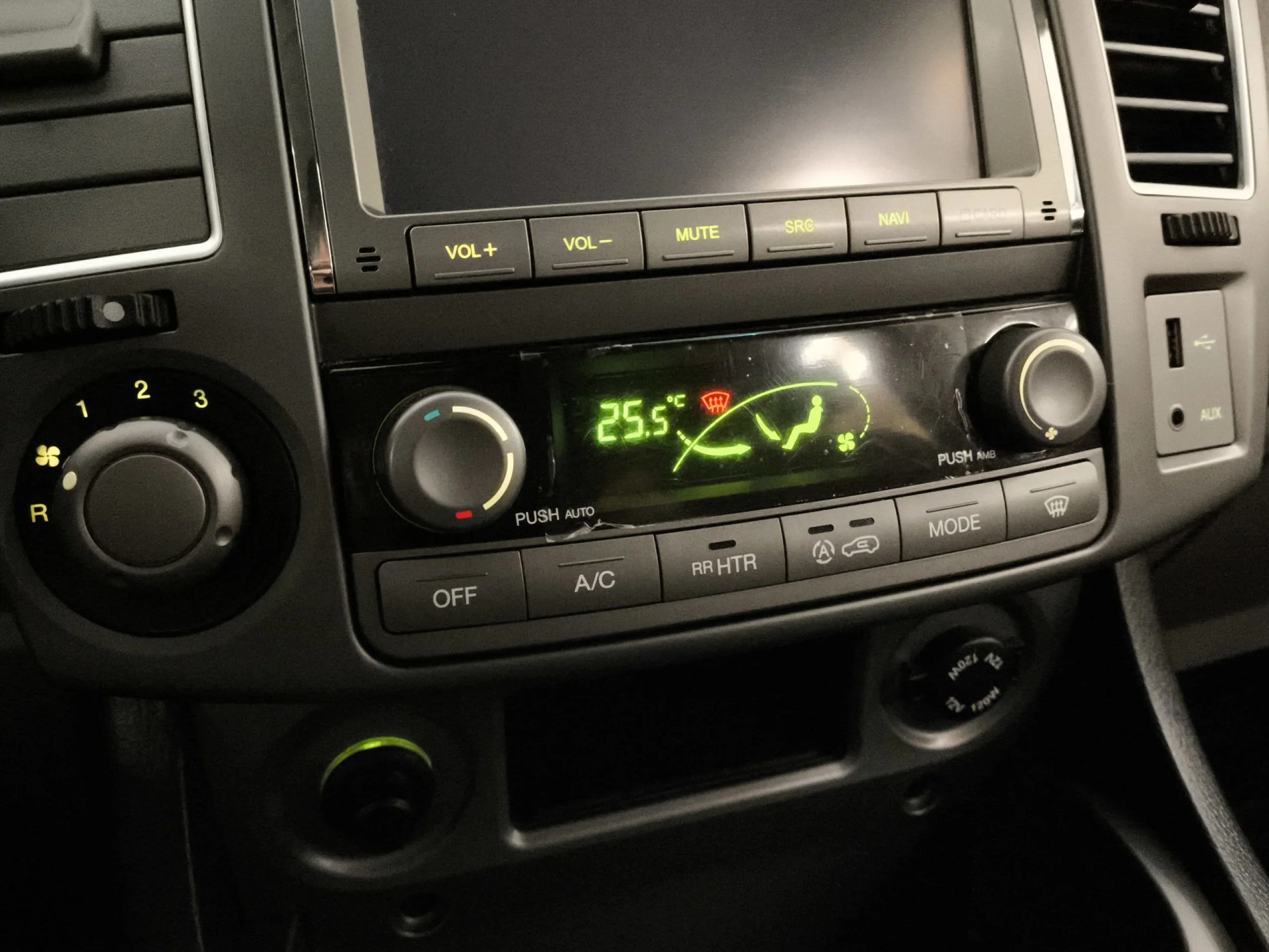 SsangYong Rodius D22T Line 131 kW (178 CV) - Foto 14