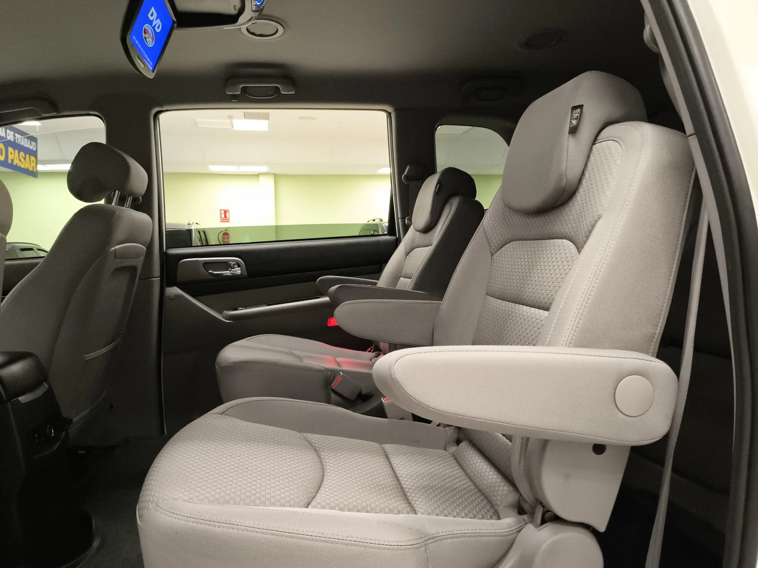 SsangYong Rodius D22T Line 131 kW (178 CV) - Foto 17