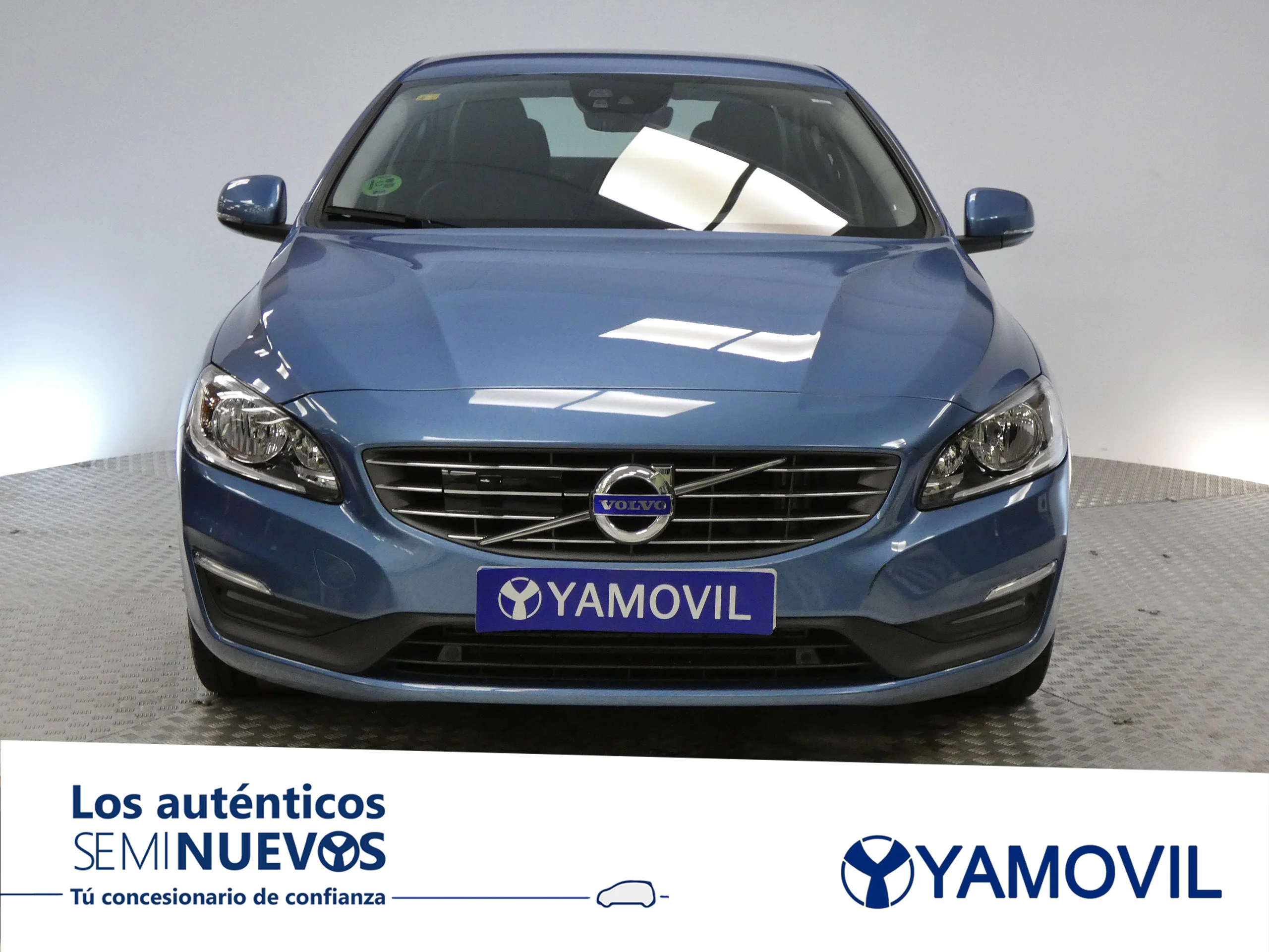 Volvo S60 D3 MOMENTUM AUTO. 5P - Foto 3