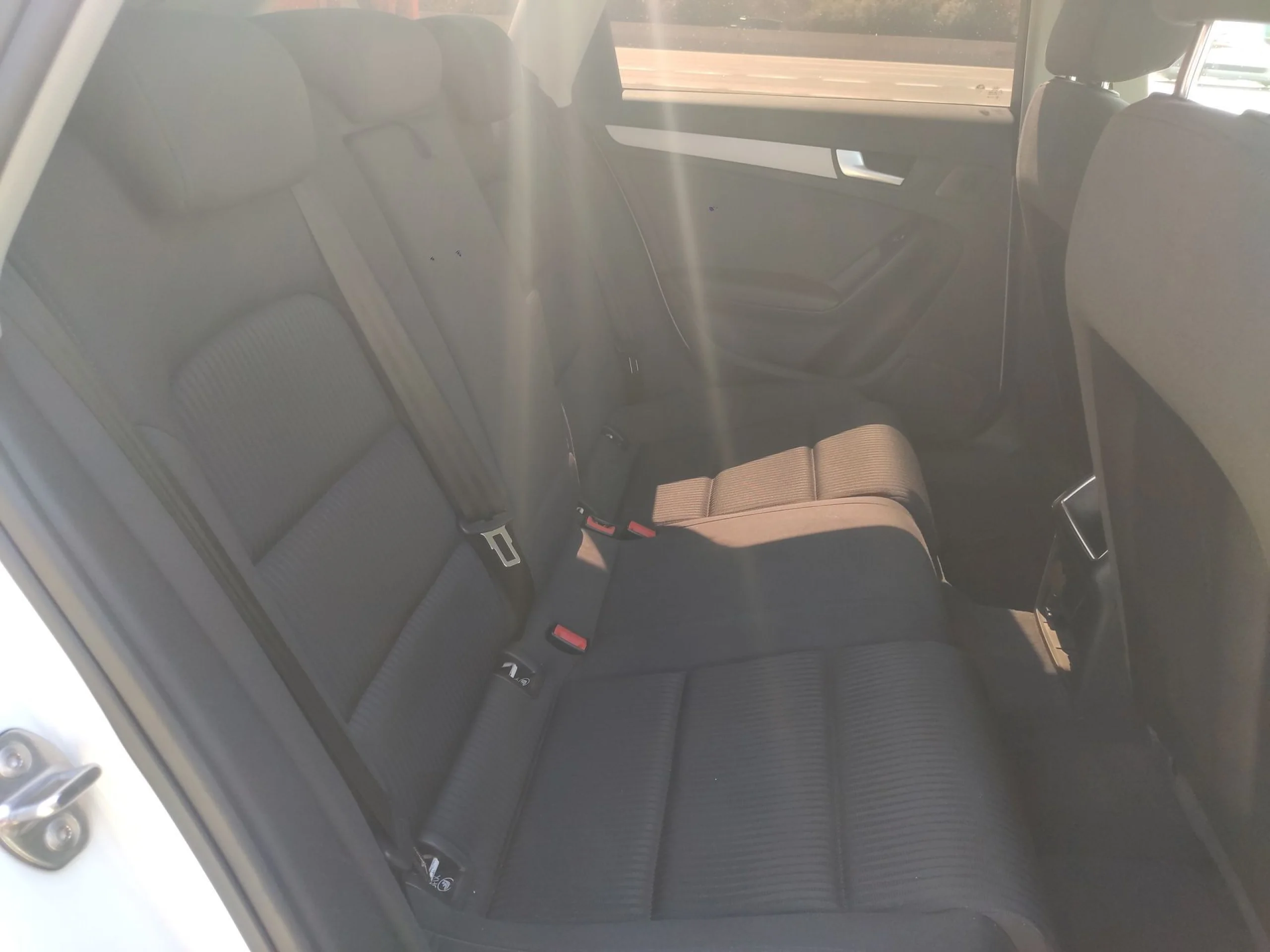 Audi A4 Avant 2.0 TDI 100 kW (136 CV) - Foto 17