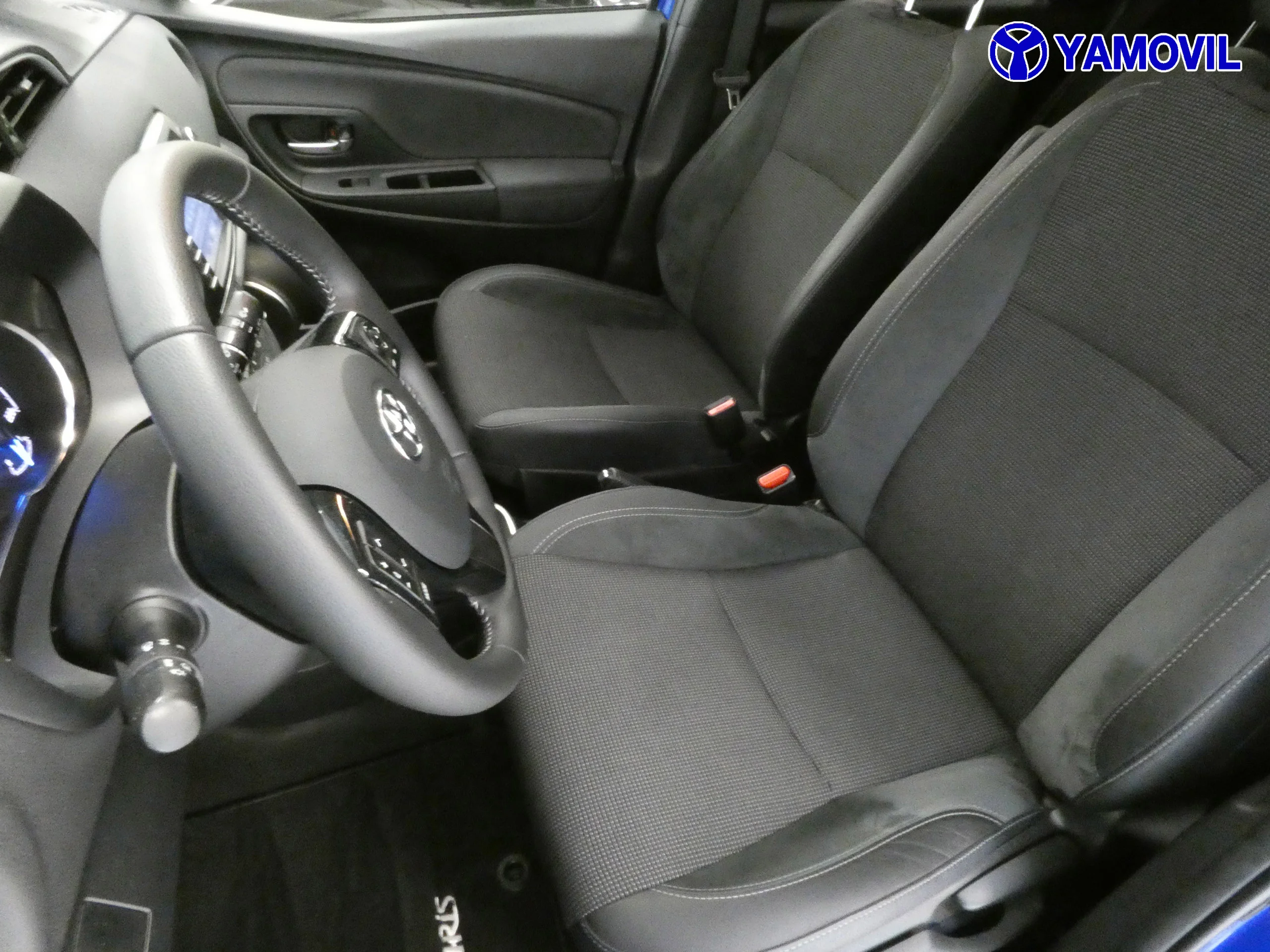 Toyota Yaris 1.5 Hybrid ADVANCE 5P - Foto 17