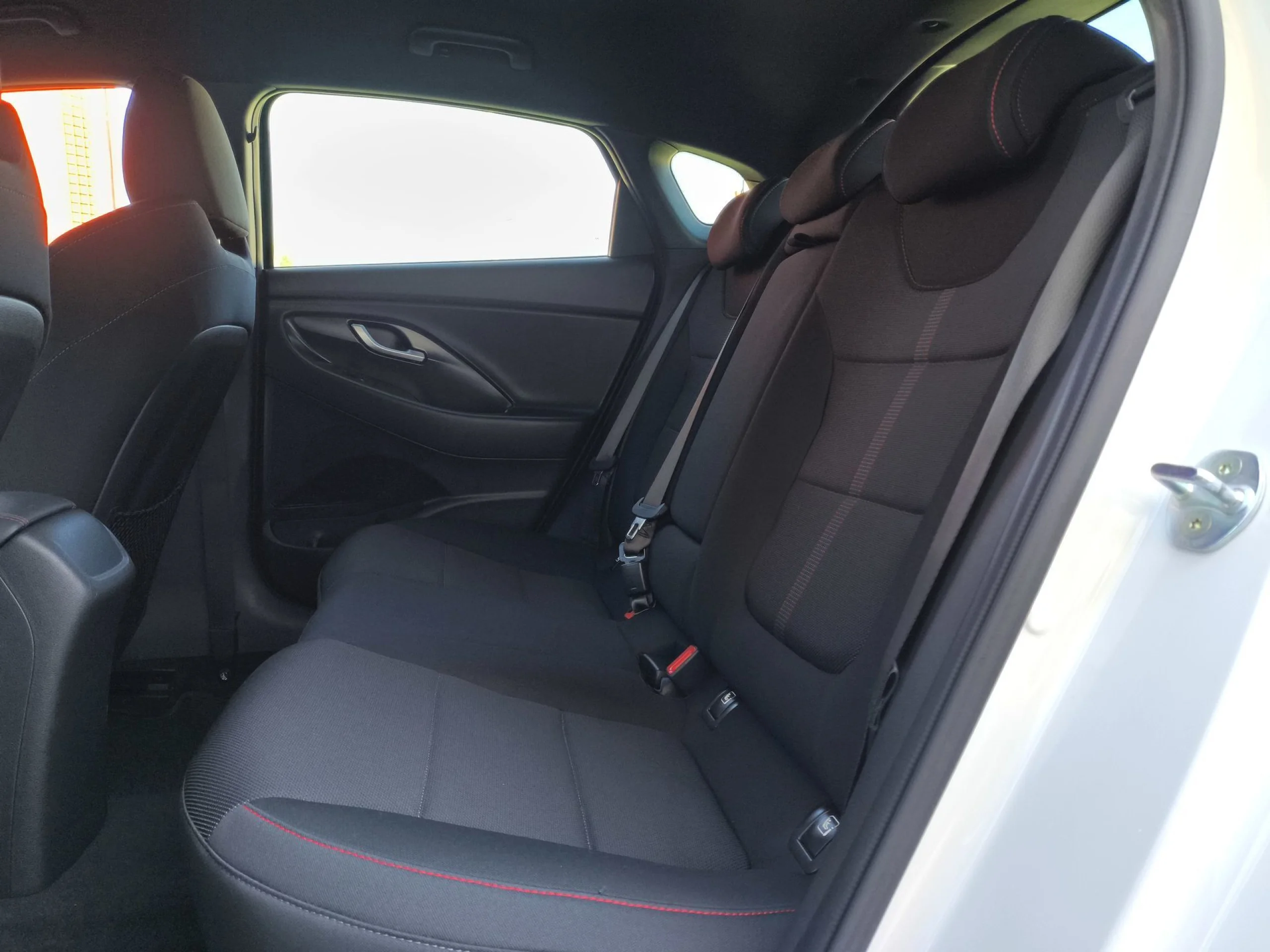 Hyundai I30 Fastback 1.0 TGDI N Line 30 Aniversario 88 kW (120 CV) - Foto 18