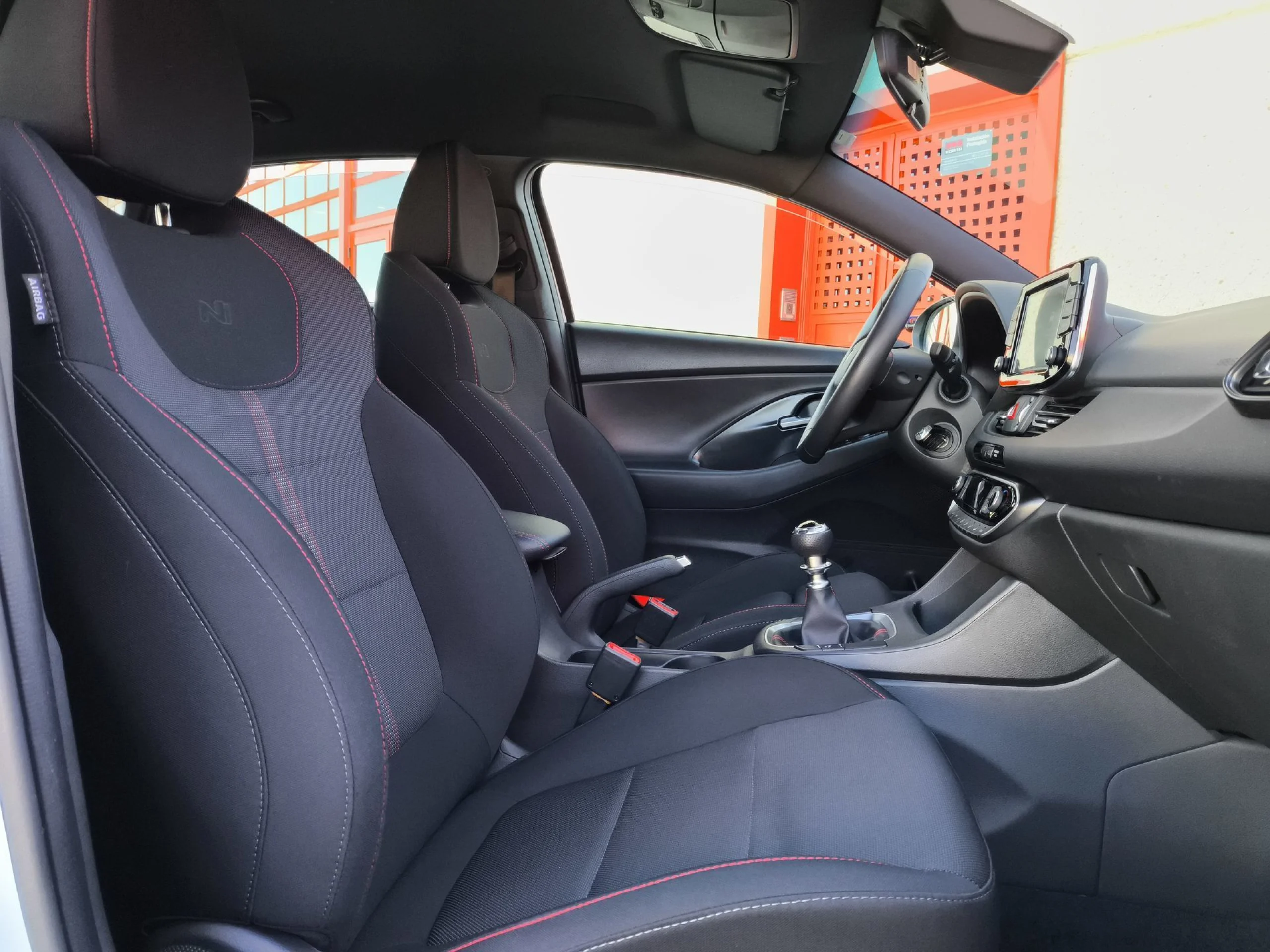 Hyundai I30 Fastback 1.0 TGDI N Line 30 Aniversario 88 kW (120 CV) - Foto 20