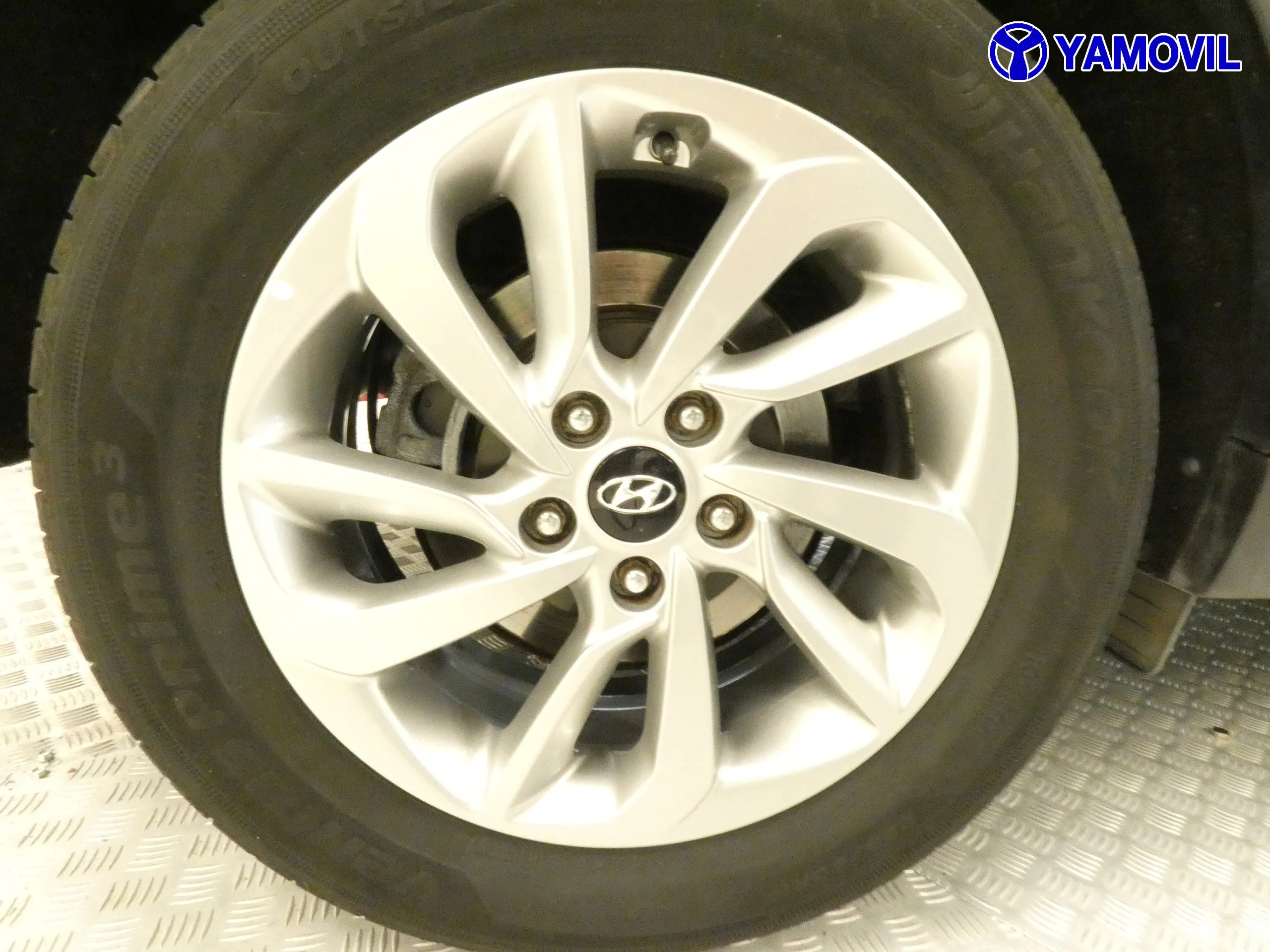 Hyundai Tucson 1.7 CRDi KLASS SKY MAN 4x2 - Foto 12