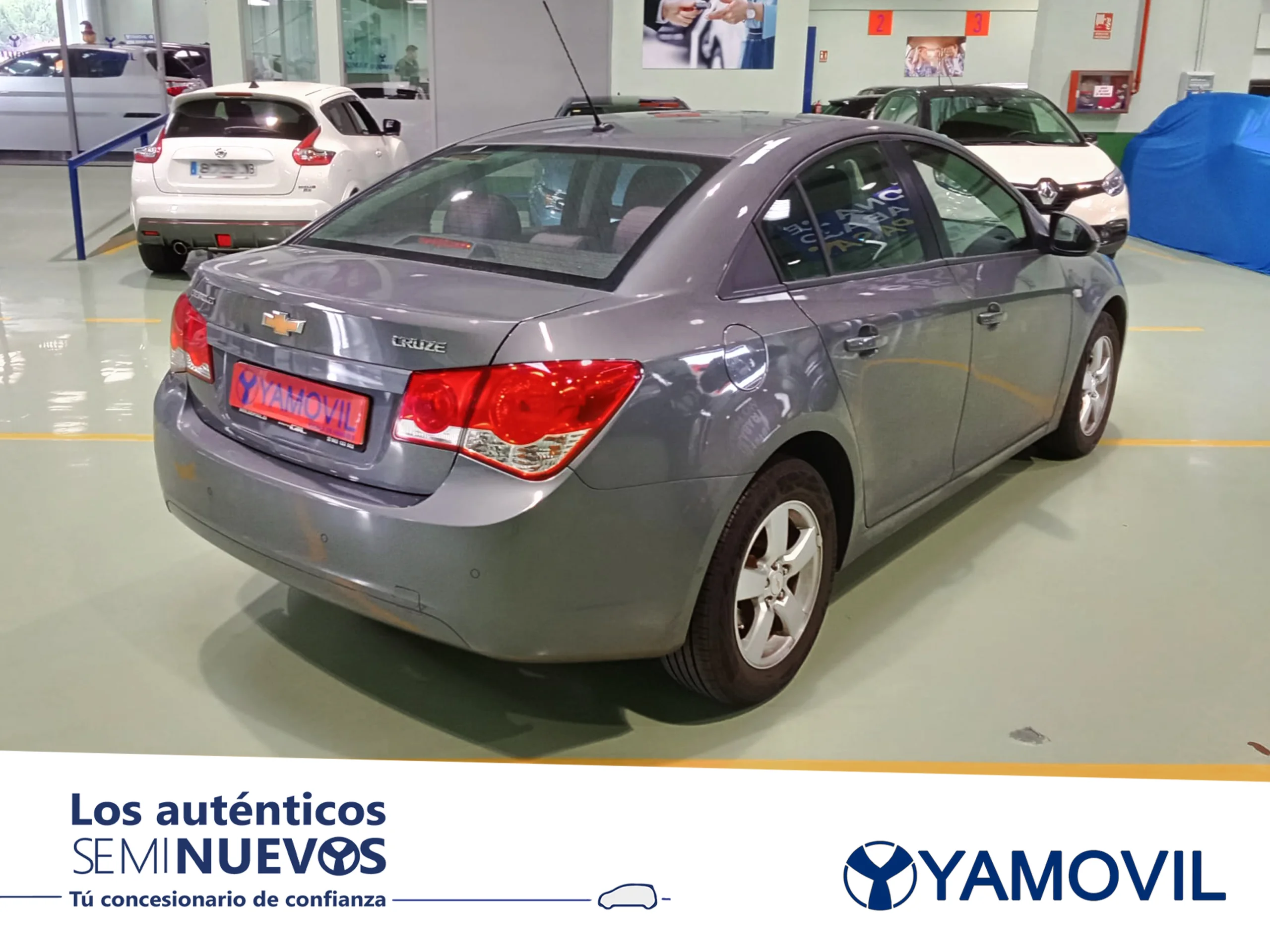 Chevrolet Cruze 1.6 LT+ Clima 91 kW (124 CV) - Foto 2