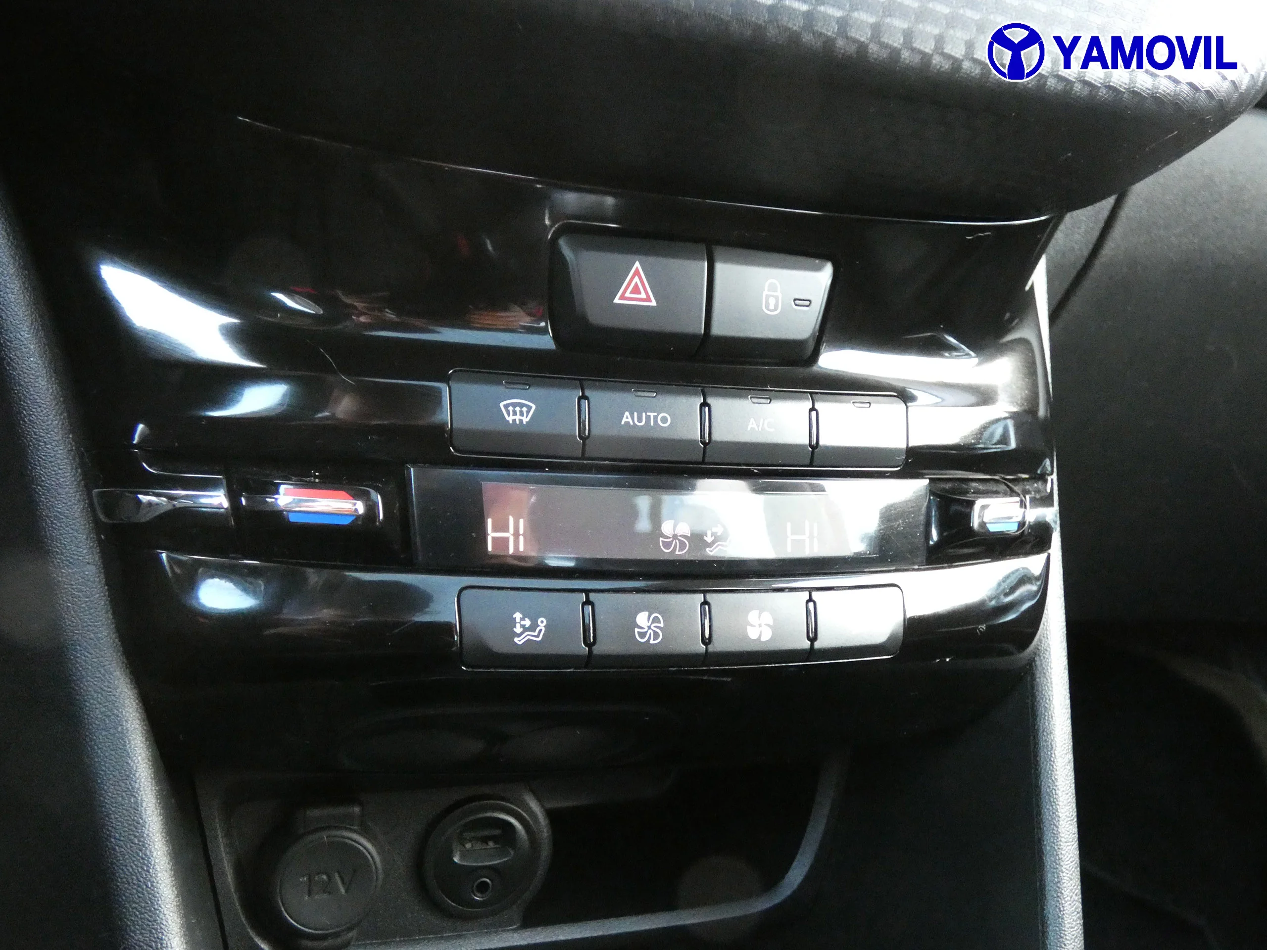 Peugeot 2008 1.6 BLUEHDI ALLURE 5P - Foto 26