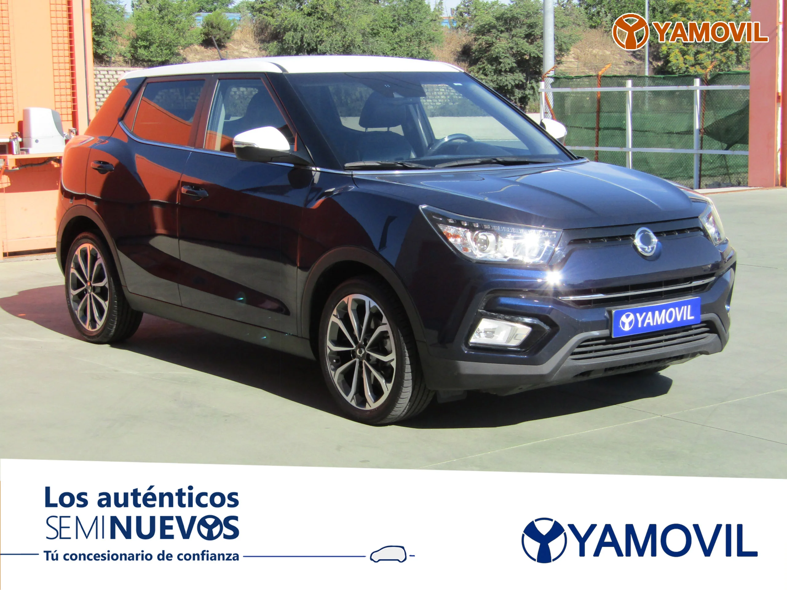 SsangYong Tivoli LIMITED 4X2 - Foto 3