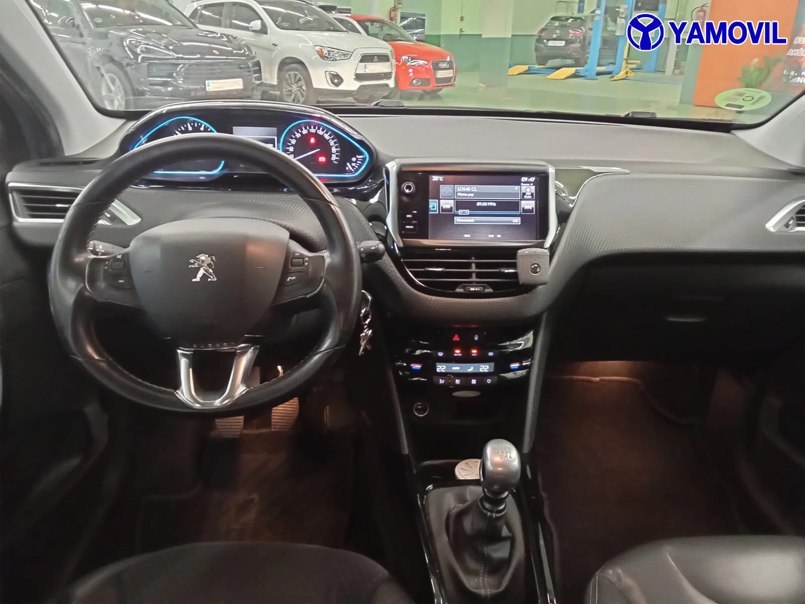 Peugeot 2008 SUV PureTech 130 SANDS Allure 96 kW (130 CV) - Foto 5