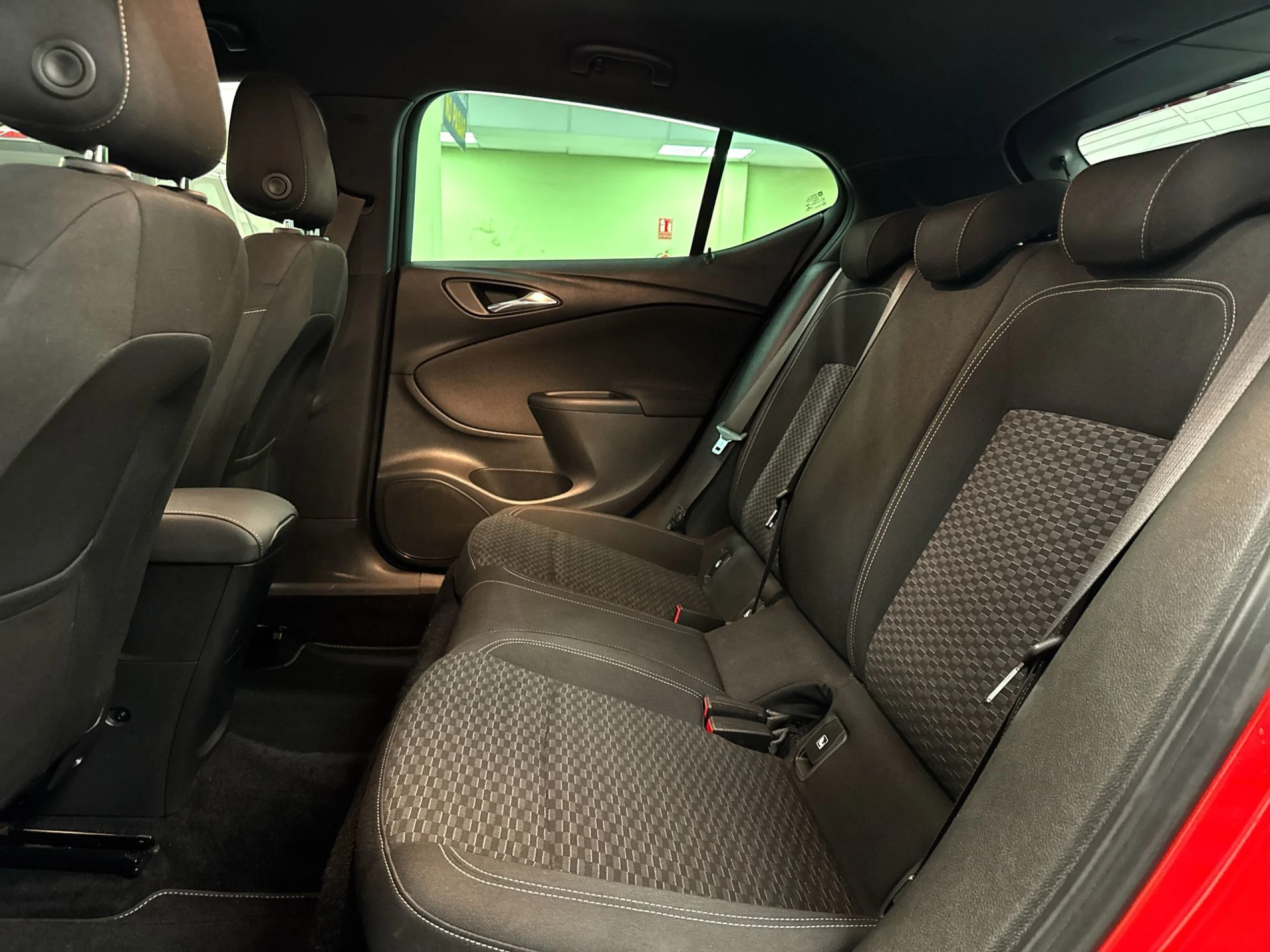 Opel Astra 1.4 Turbo GSi Line 110 kW (150 CV) - Foto 21