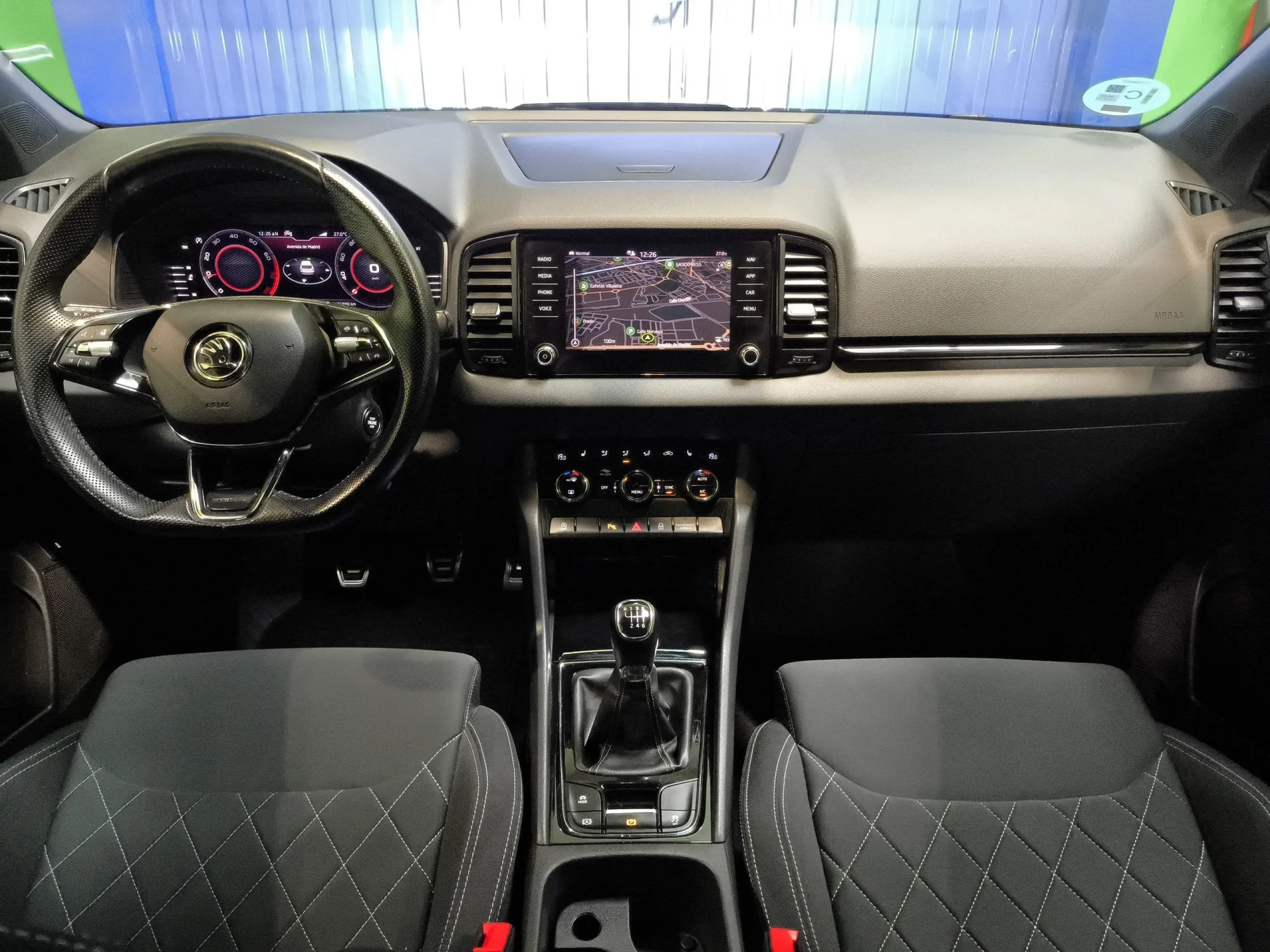 Skoda Karoq 1.5 TSI ACT Sportline 110 kW (150 CV) - Foto 11