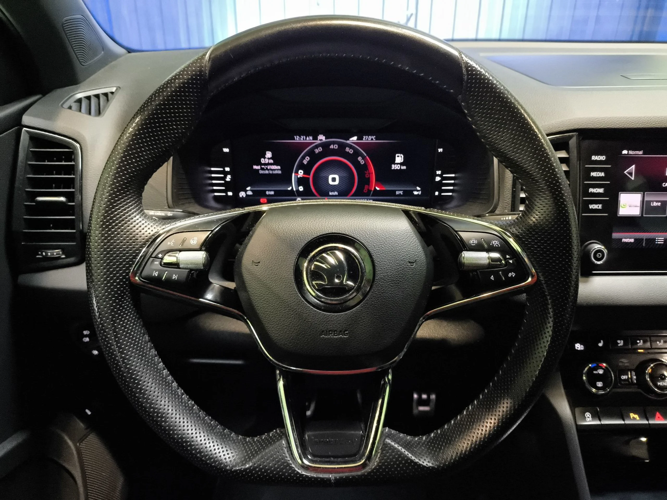 Skoda Karoq 1.5 TSI ACT Sportline 110 kW (150 CV) - Foto 13