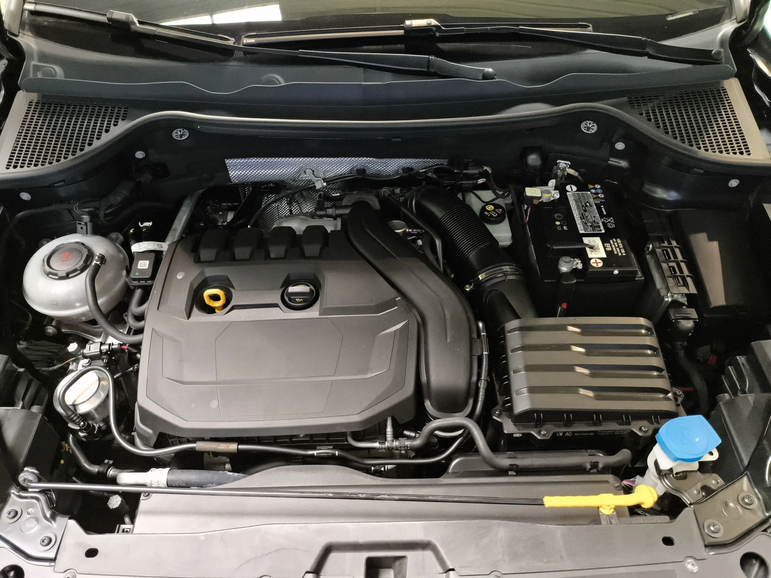 Skoda Karoq 1.5 TSI ACT Sportline 110 kW (150 CV) - Foto 31