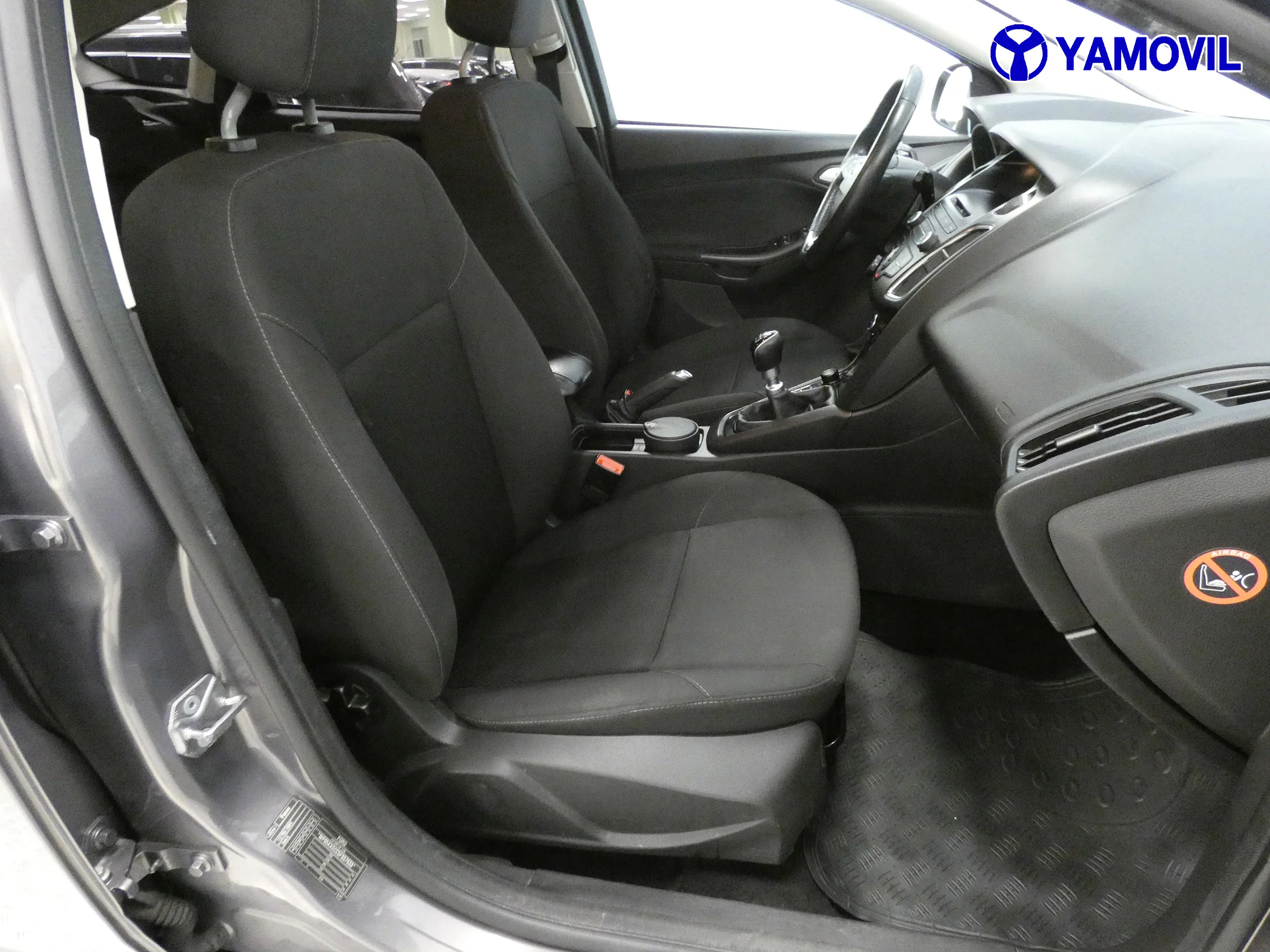 Ford Focus 1.5TDCI TREND  - Foto 13