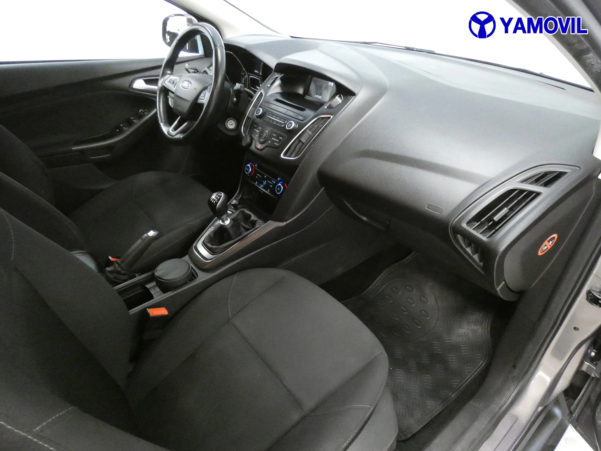Ford Focus 1.5TDCI TREND  - Foto 14