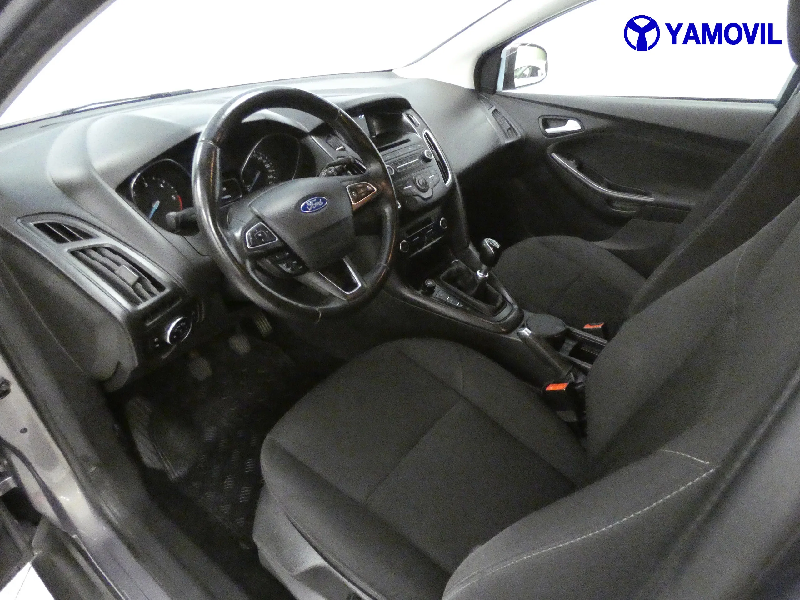 Ford Focus 1.5TDCI TREND  - Foto 19