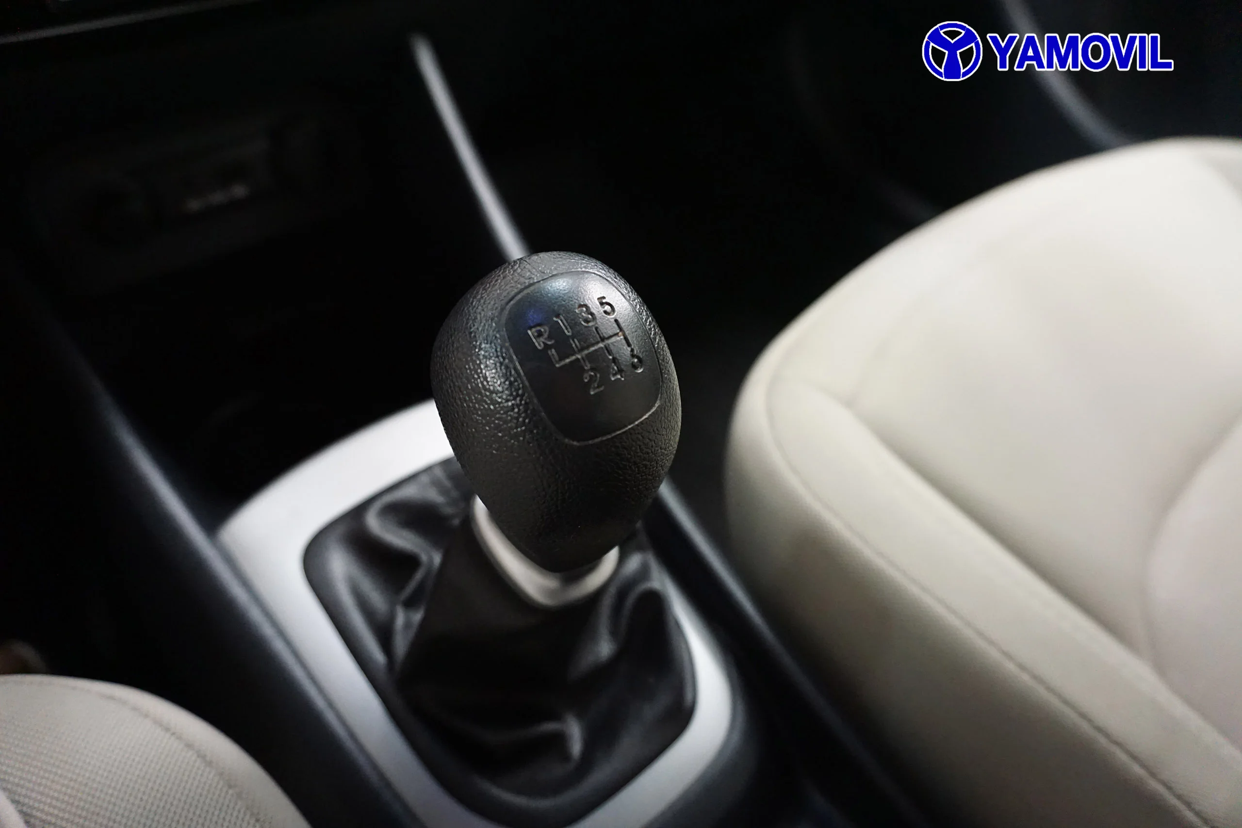 Kia Rio 1.4 ECO-DYNAMICS DRIVE 5P - Foto 27