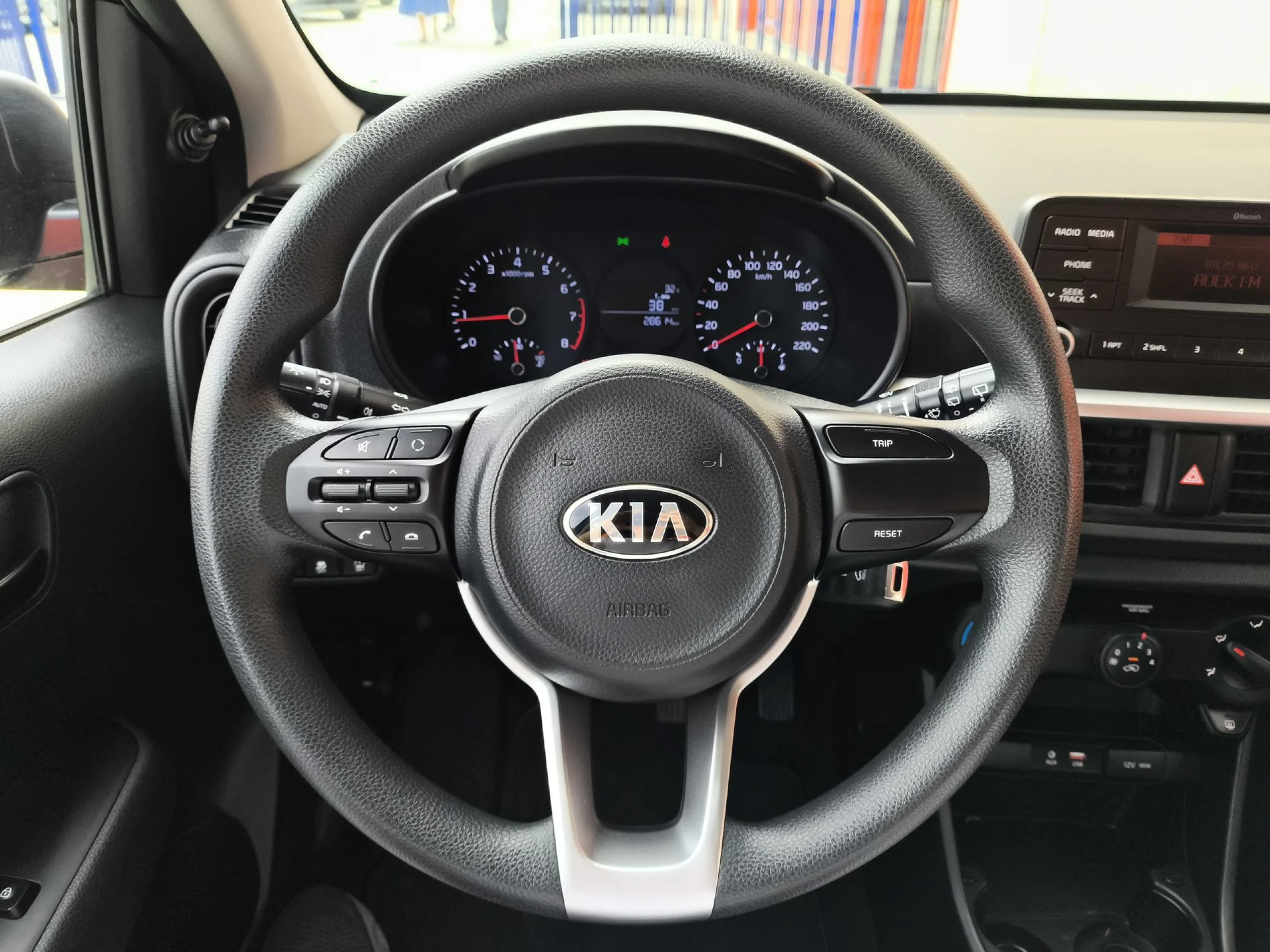Kia Picanto 1.0 CVVT Concept 49 kW (67 CV) - Foto 12