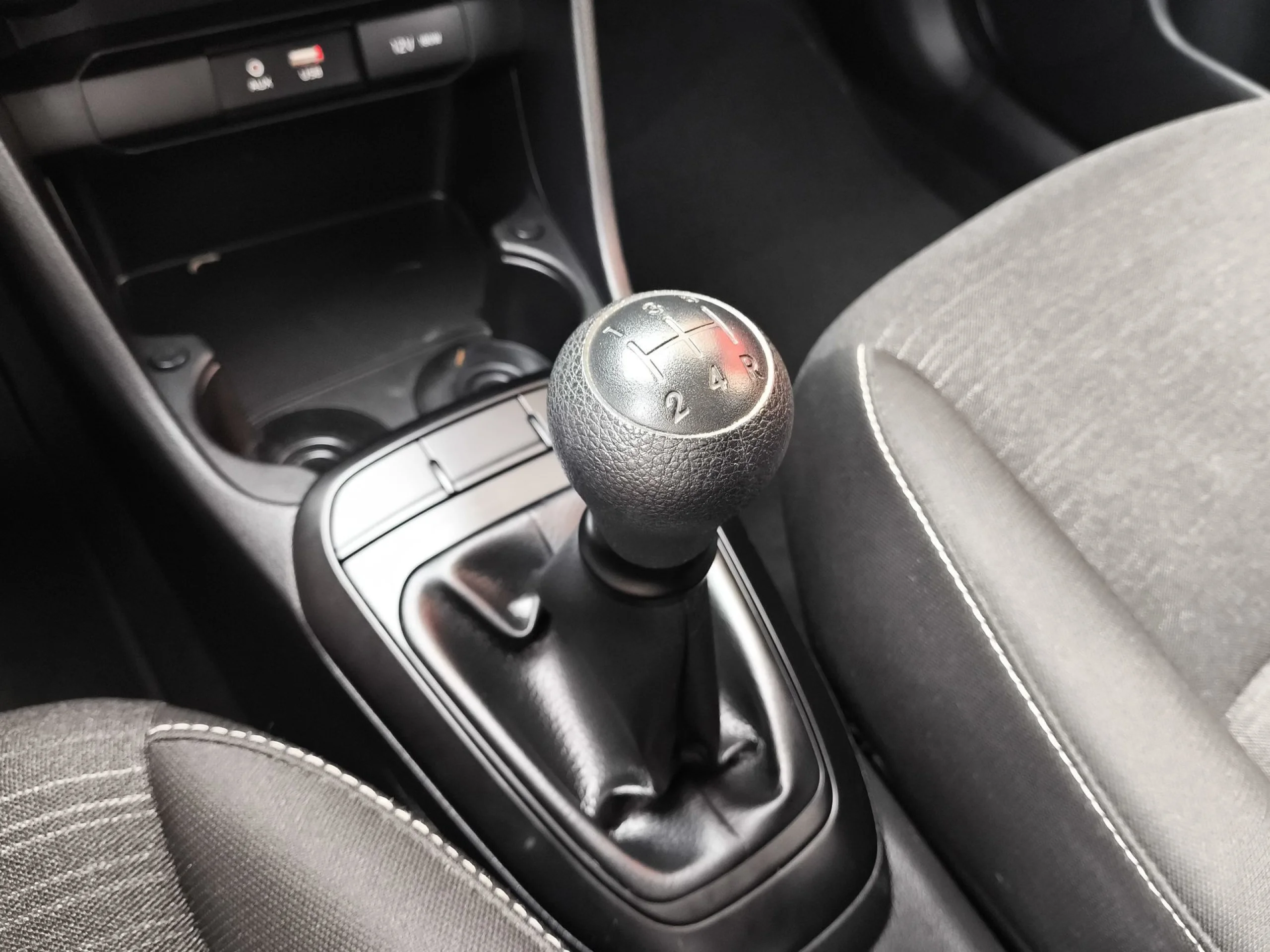 Kia Picanto 1.0 CVVT Concept 49 kW (67 CV) - Foto 20