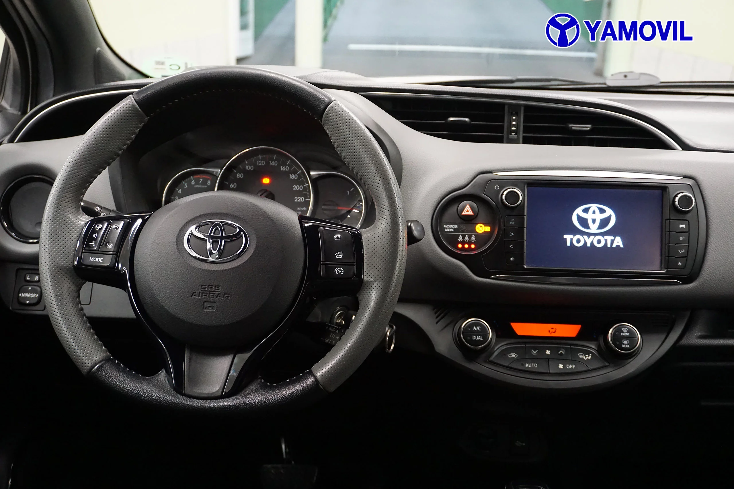Toyota Yaris 1.3I MULTIDRIVE FEEL 5P - Foto 17