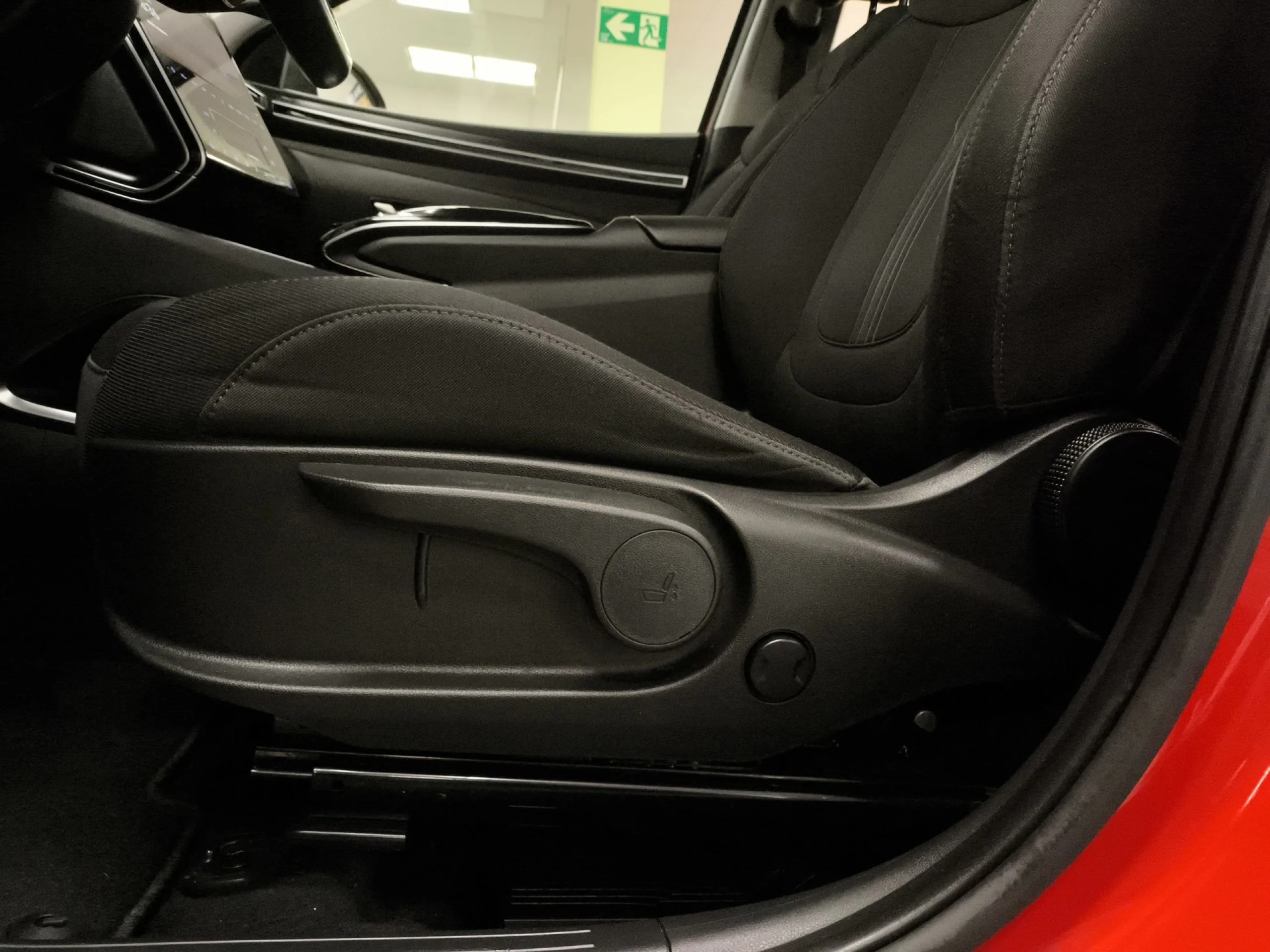 Hyundai Tucson 1.6 CRDI 48V Tecno Sky DCT 100 kW (136 CV) - Foto 9