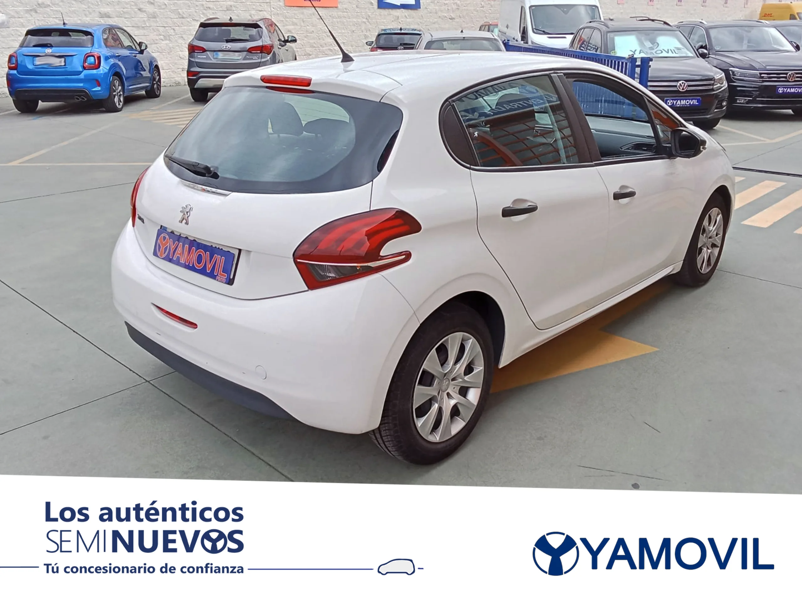 Peugeot 208 1.6 BlueHDi Access 55 kW (75 CV) - Foto 2