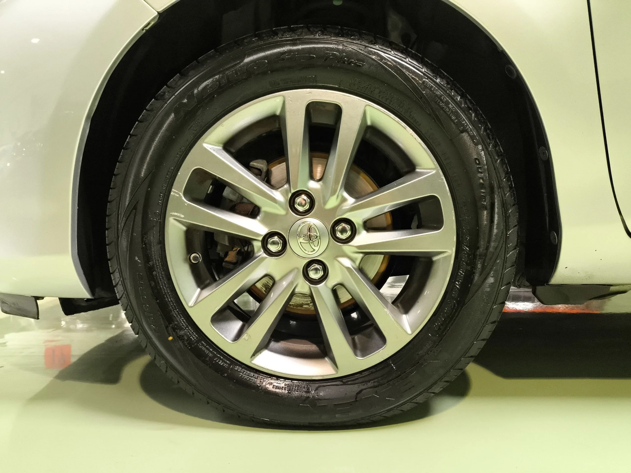 Toyota Yaris 1.3 Active MultiDrive 73 kW (99 CV) - Foto 7