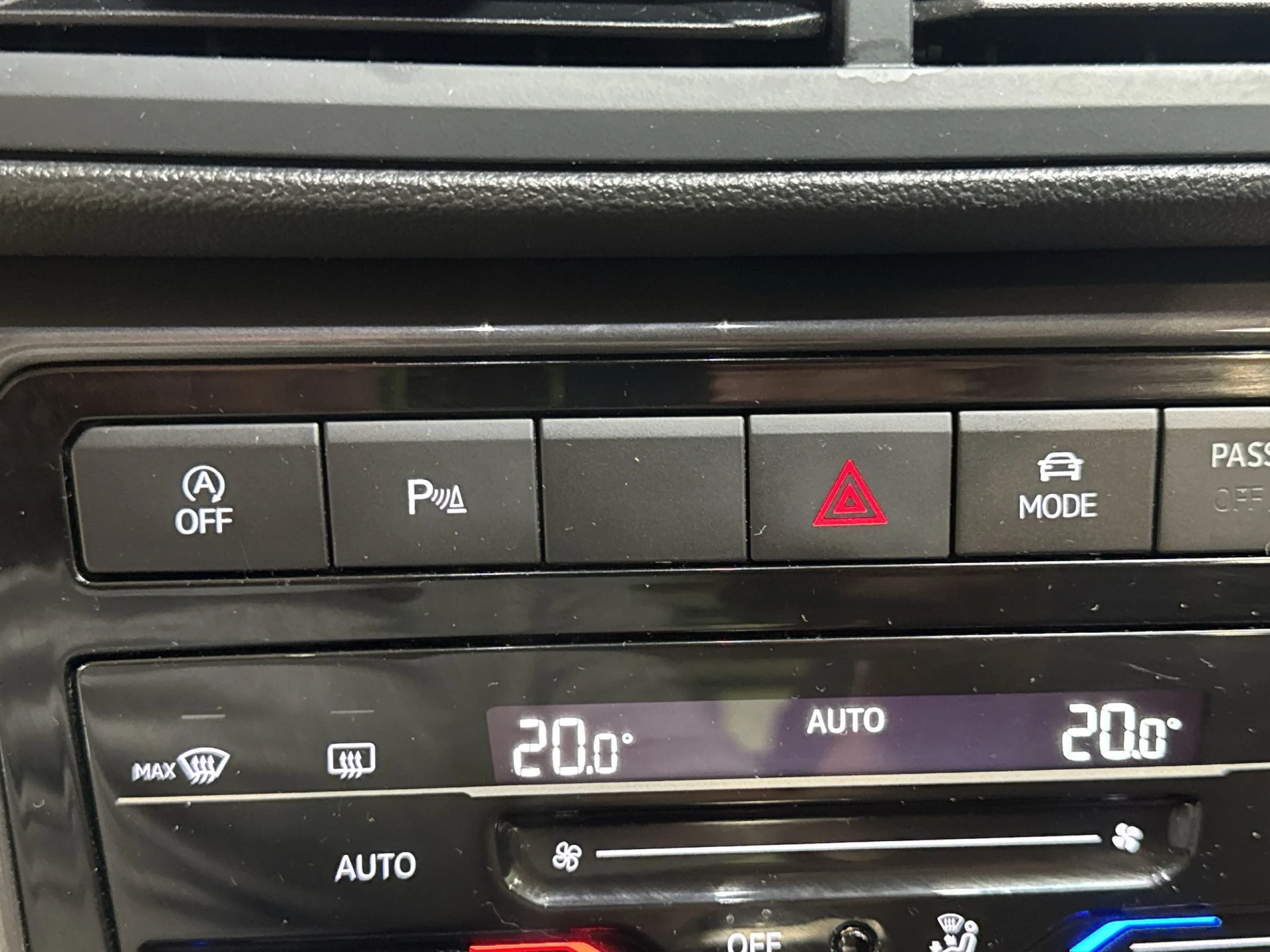 Volkswagen T-Cross Sport 1.0 TSI 81 kW (110 CV) DSG - Foto 13