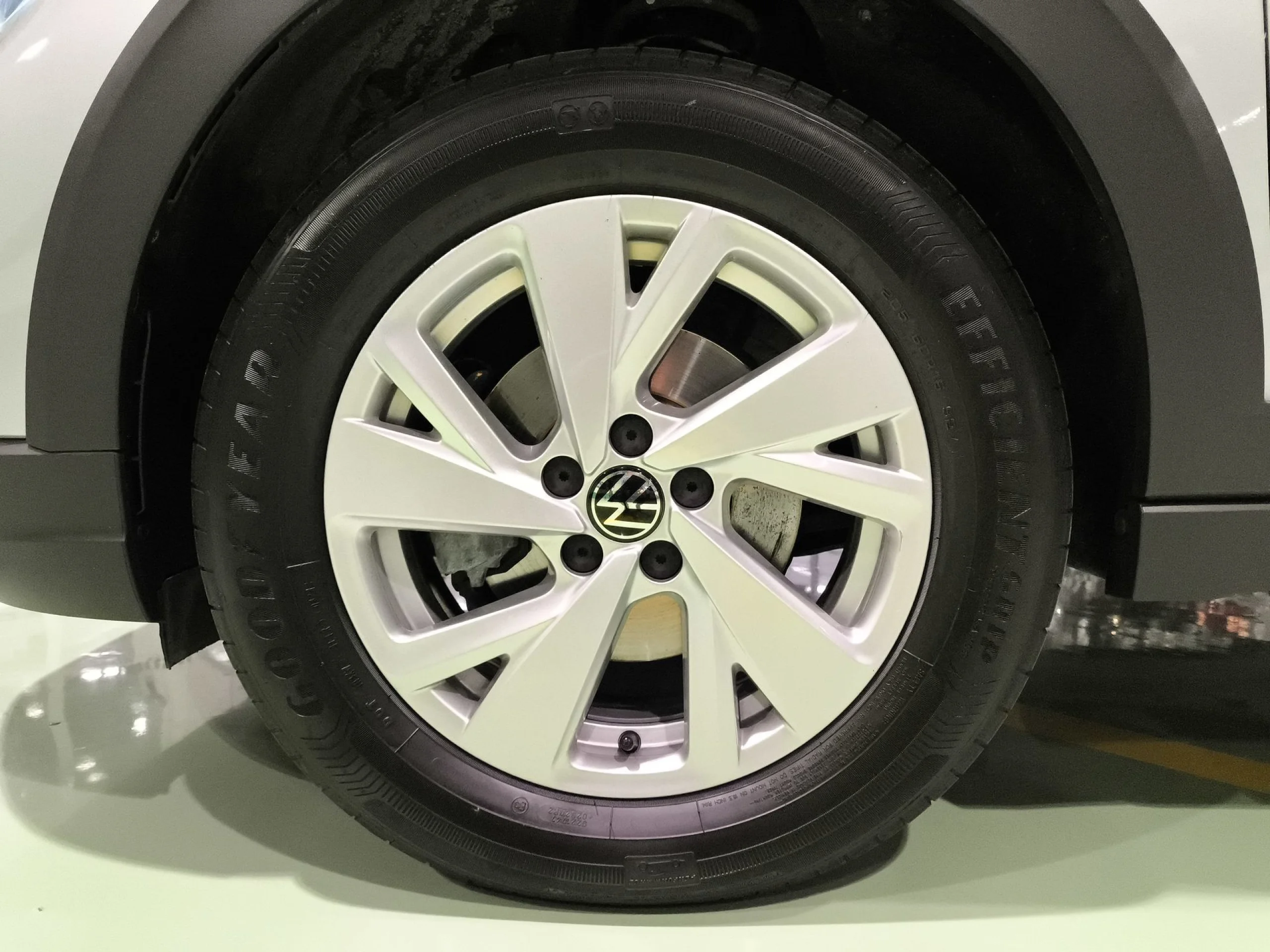 Volkswagen Taigo Life 1.0 TSI 85 kW (115 CV) DSG - Foto 7