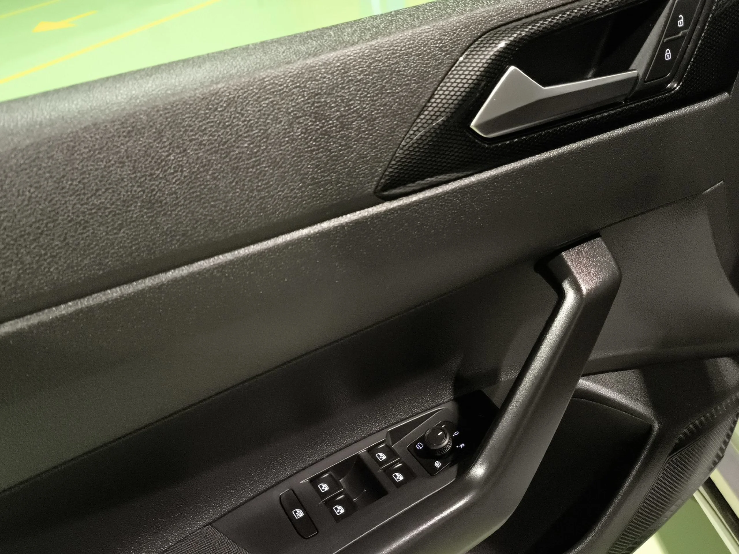 Volkswagen Taigo Life 1.0 TSI 85 kW (115 CV) DSG - Foto 10