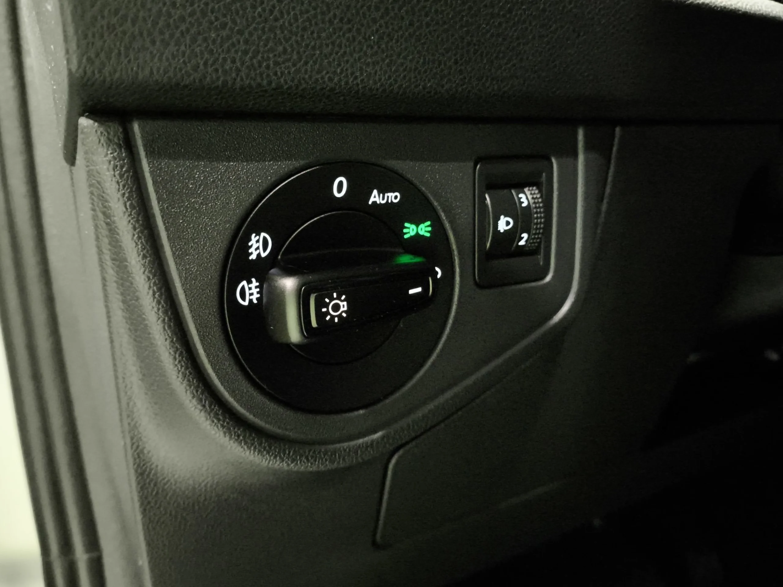 Volkswagen Taigo Life 1.0 TSI 85 kW (115 CV) DSG - Foto 12