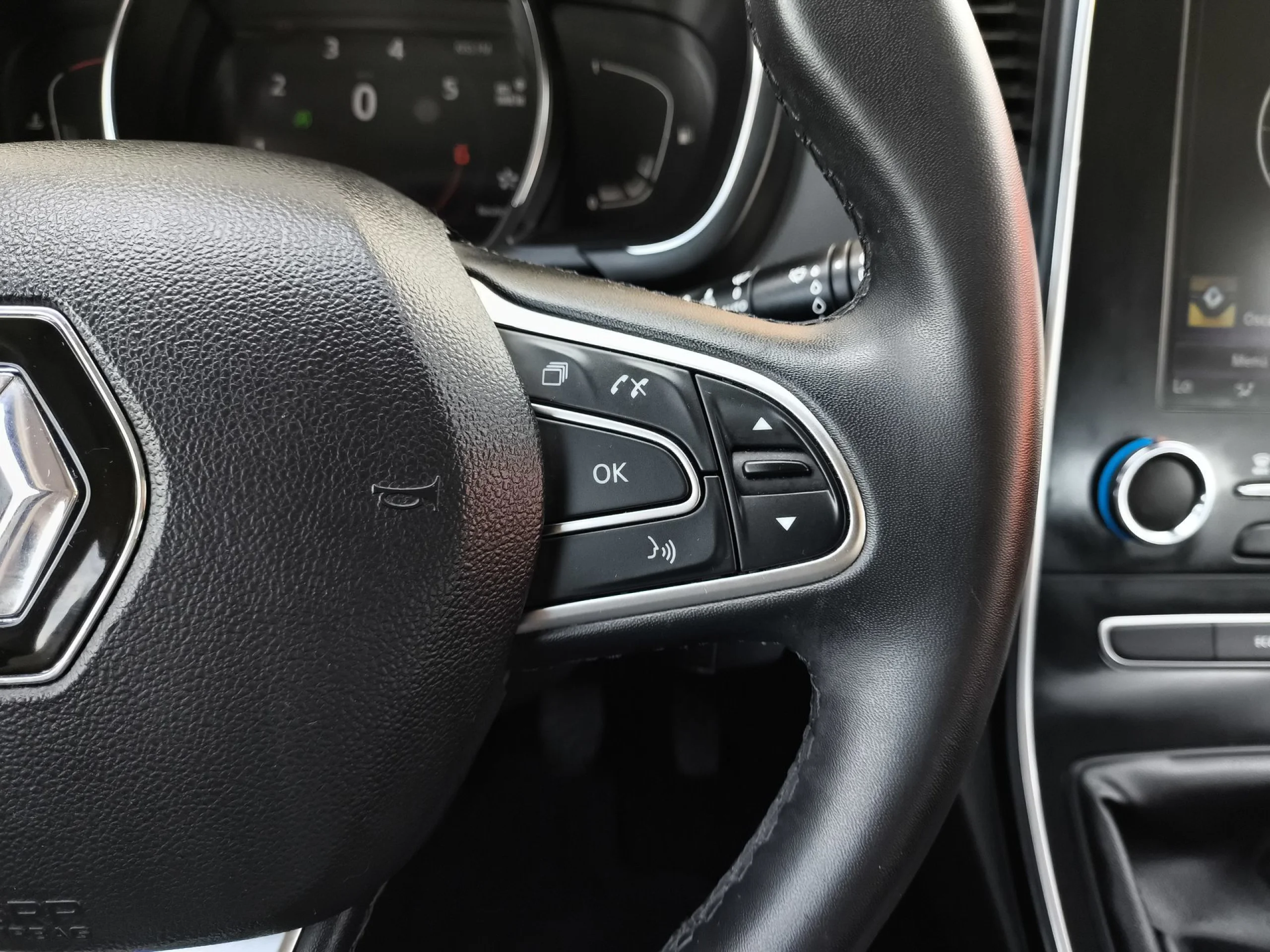 Renault Grand Scenic Zen TCe 103 kW (140 CV) GPF - Foto 14